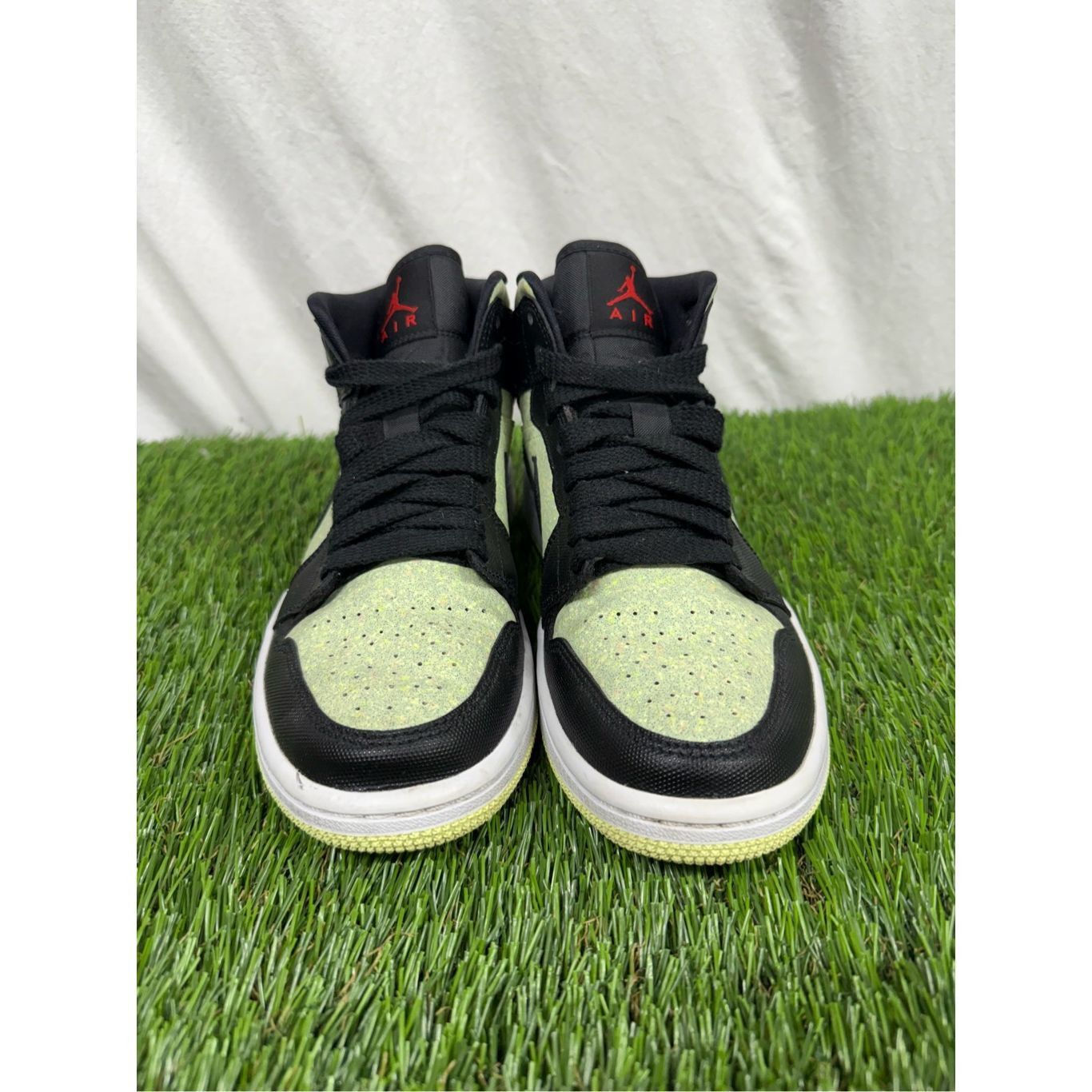 Jordan Brand Size 7.5w/6y - Air Jordan 1 SE Mid Black Barely Volt Women CLEAN Size US 7.5 / IT 37.5 - 2 Thumbnail