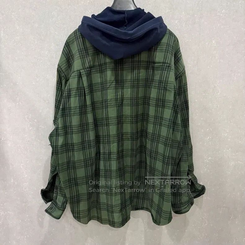 Balenciaga Balenciaga Color-Blocked Plaid Single-Breasted Hooded Long Size US L / EU 52-54 / 3 - 5 Thumbnail