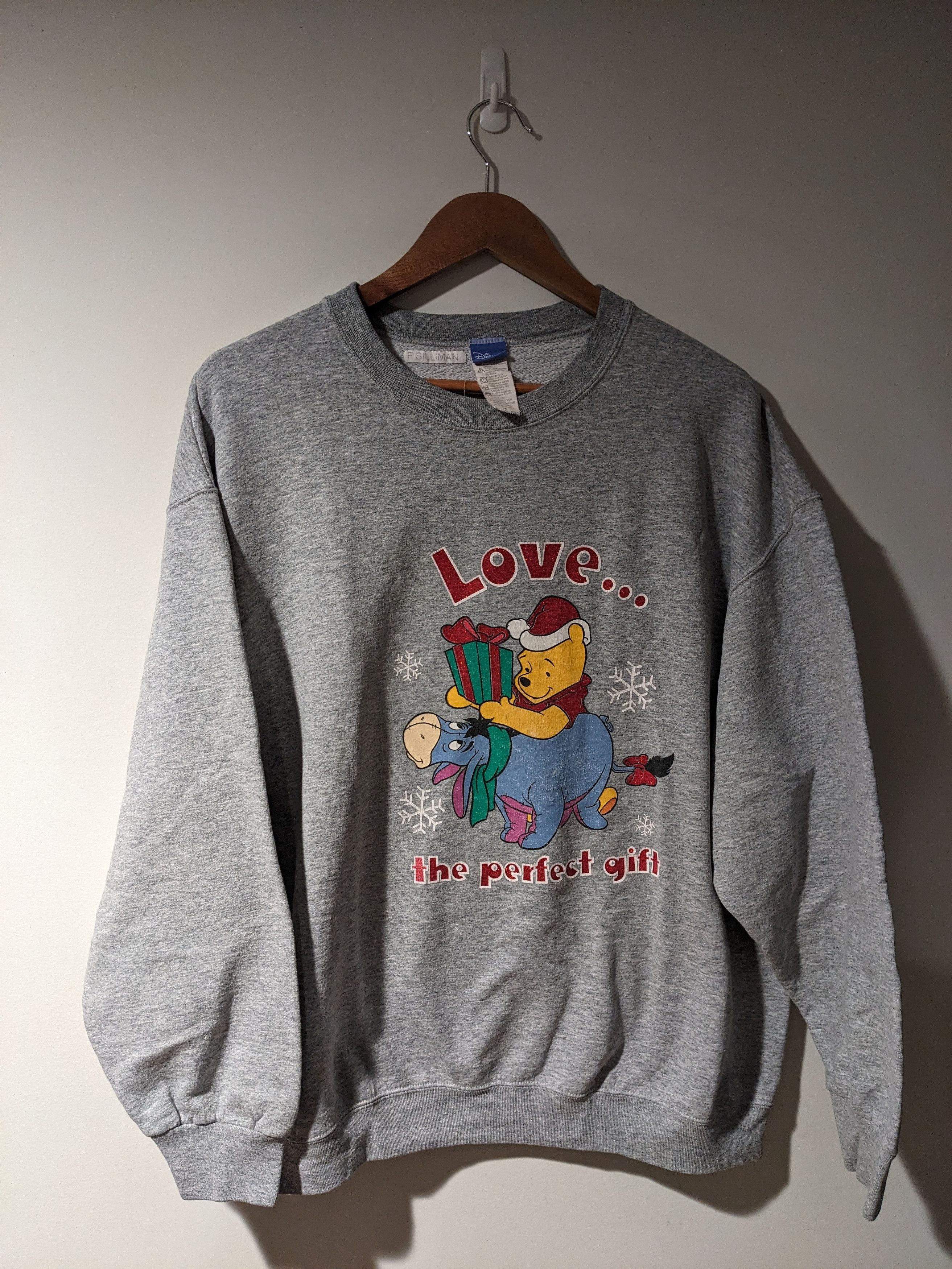 Disney × Vintage Vintage Y2K Winnie the Pooh Disney Store Sweatshirt Size US XL / EU 56 / 4 - 1 Thumbnail