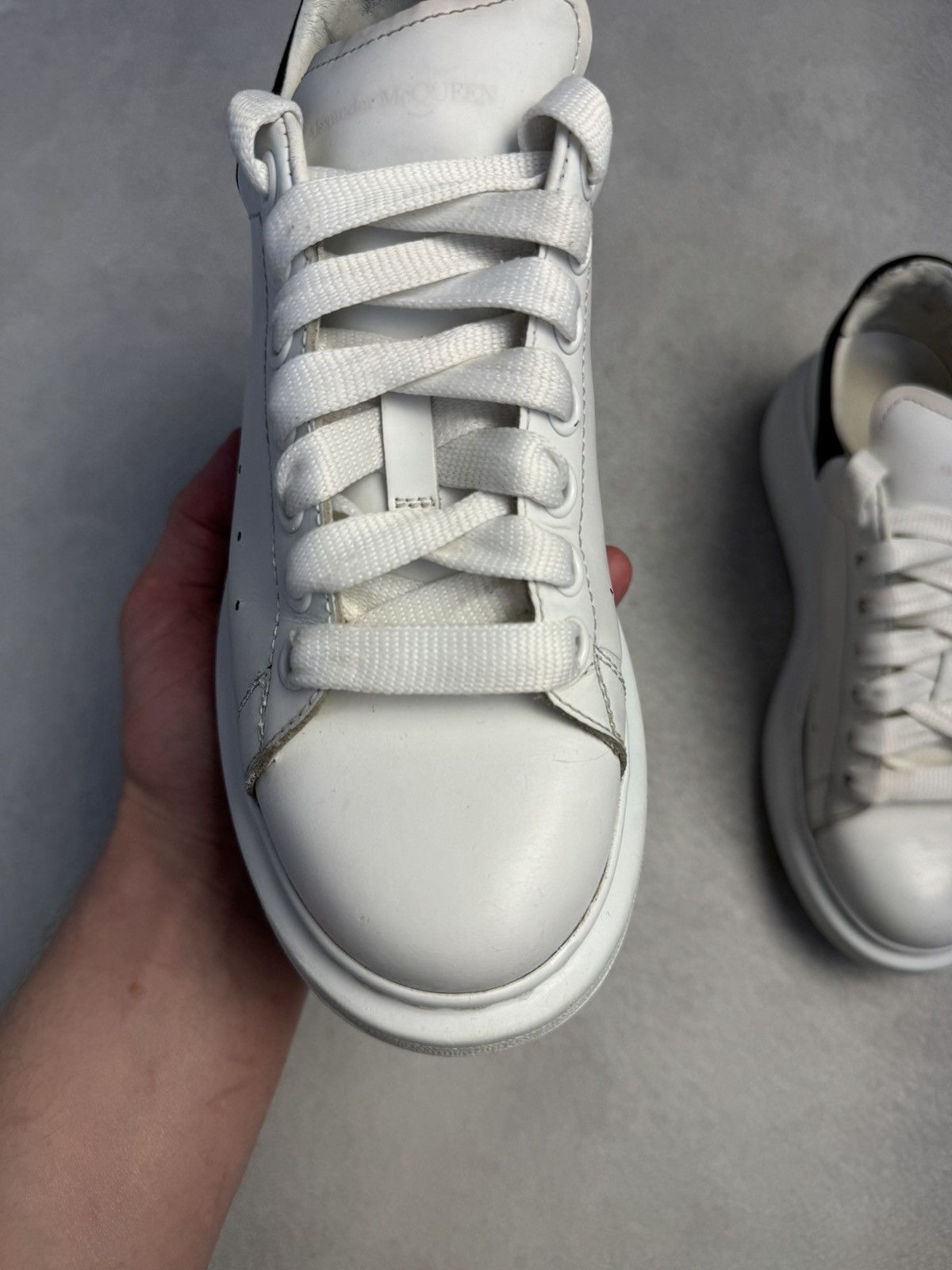 Alexander McQueen Alexander McQueen Oversized Leather Sneakers White/Black Size US 7.5 / IT 37.5 - 7 Thumbnail