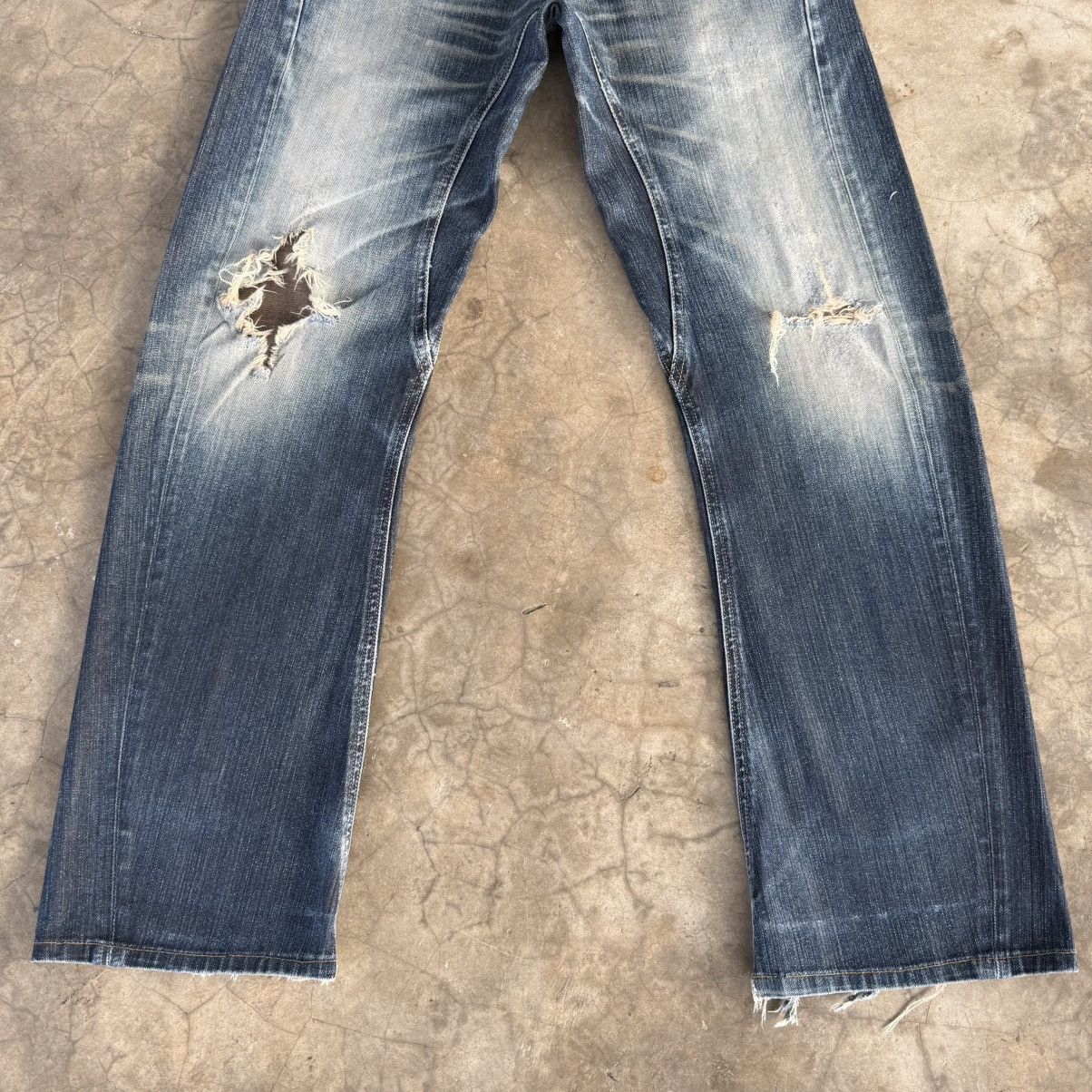 Lee W32x31.5 Vintage Lee Cowboy Twist Leg Ripped Denim Jean Pant Size US 32 / EU 48 - 3 Thumbnail