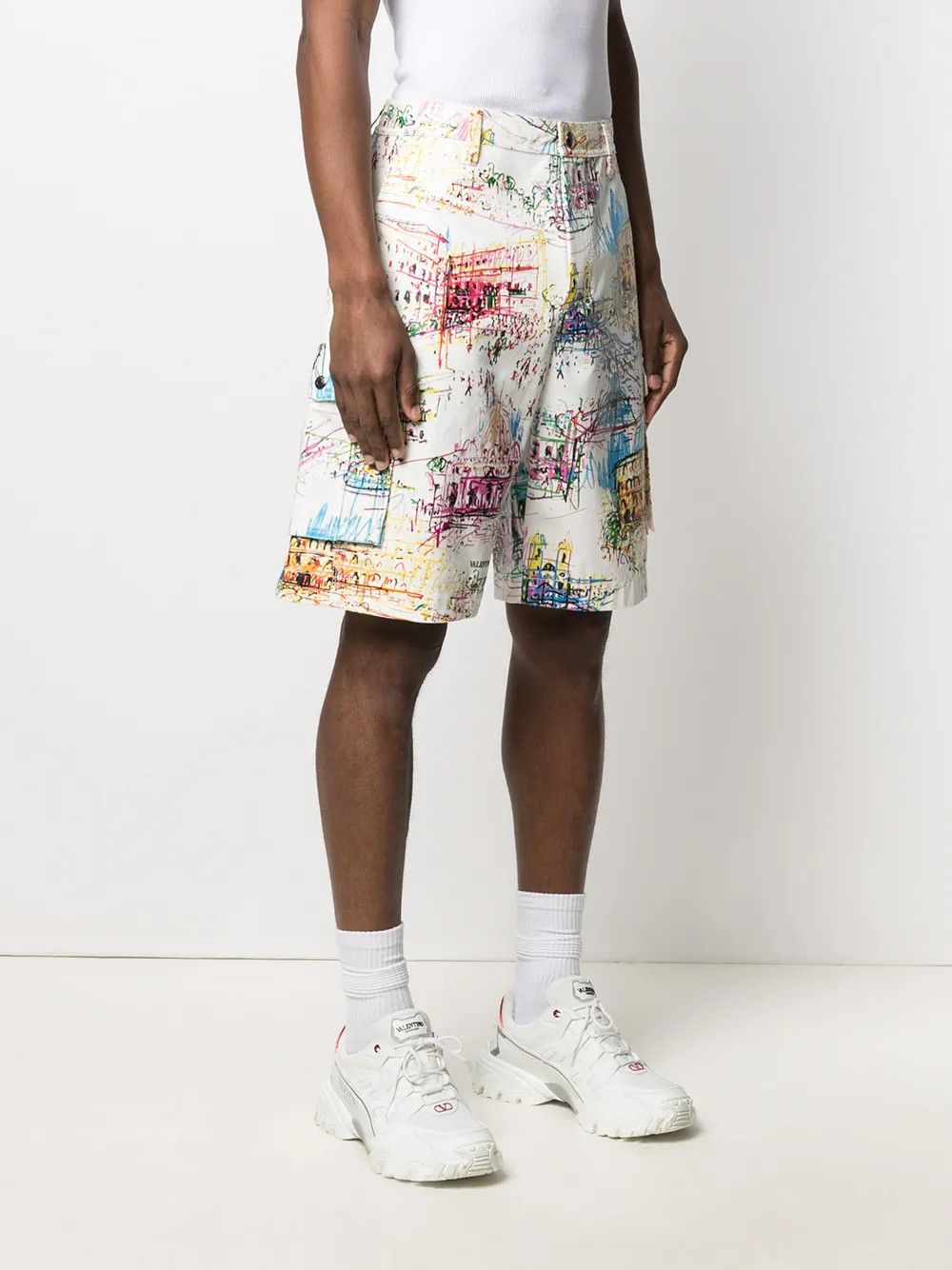 Valentino o1y0525 Cargo Short in Multicolor Size US 36 / EU 52 - 2 Thumbnail