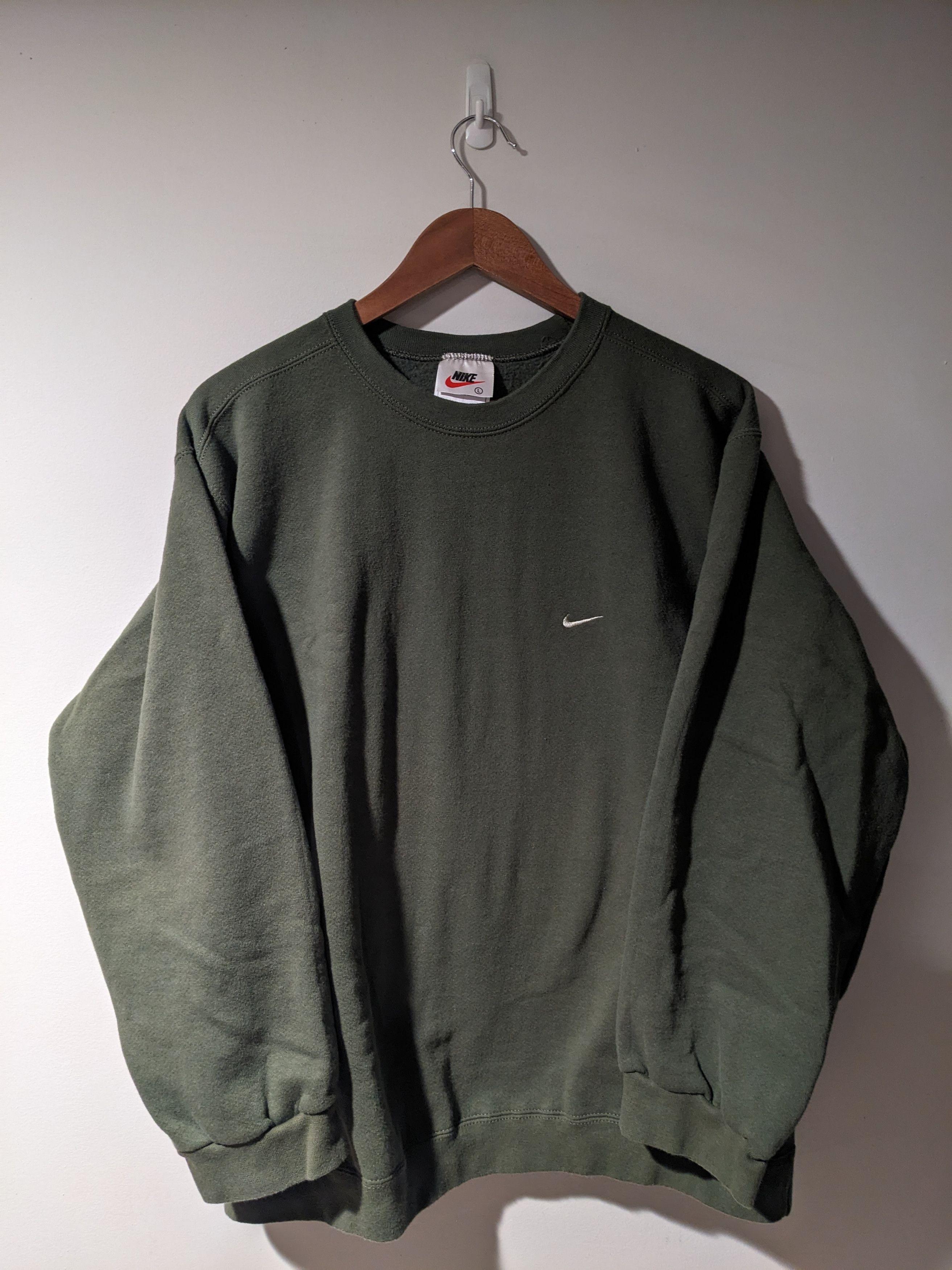 Vintage 90s Nike Essential Mini Swoosh Large Sweatshirt