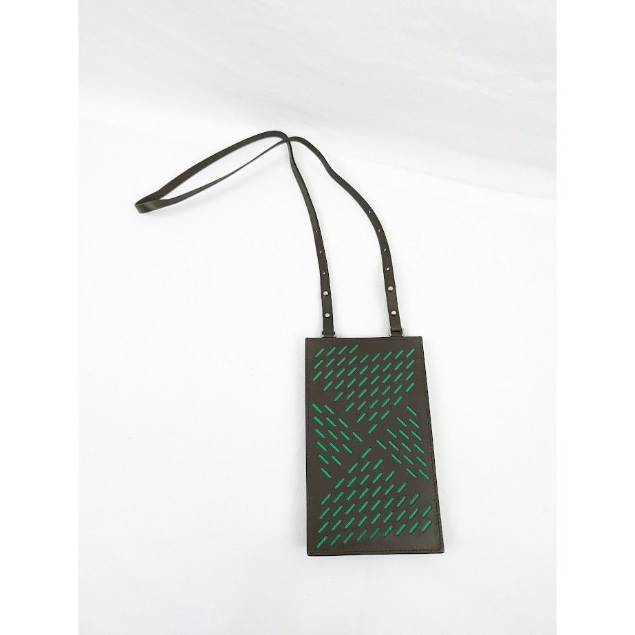 Bottega Veneta o1rshd1 Q:3 / Size: OS / Paper Calf Perforated Case in Kaki Size ONE SIZE - 1 Thumbnail