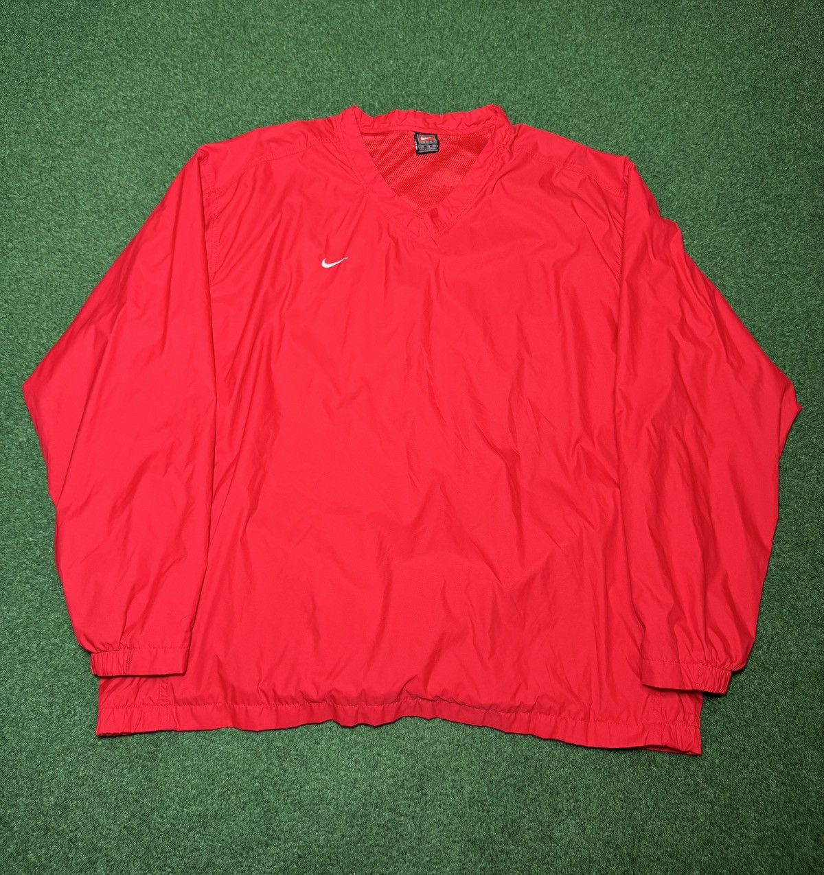 Nike Nike Lightweight Red Windbreaker XXL Zipper Pockets V Neck Size US XXL / EU 58 / 5 - 1 Thumbnail