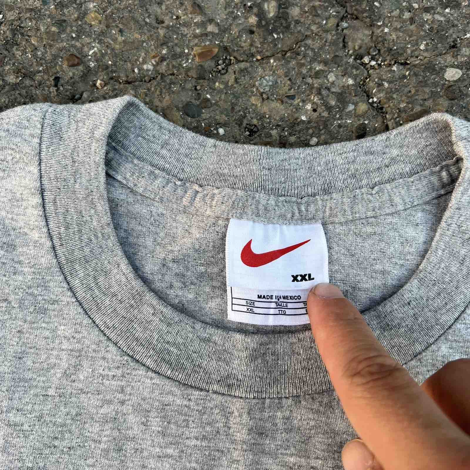 Vintage VINTAGE NIKE BASKET BALL TEE SZ XXL Size US XXL / EU 58 / 5 - 3 Thumbnail