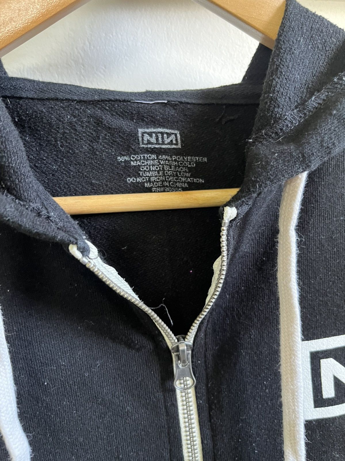 Band Tees Vintage Y2K Nine Inch Nails Zipper Hoodie Size US M / EU 48-50 / 2 - 3 Thumbnail