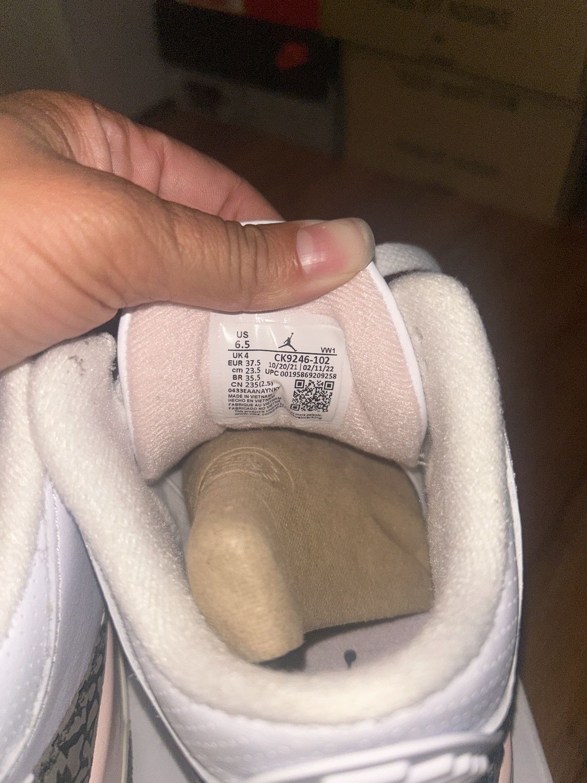 Jordan Brand Neapolitan Retro 3 Size US 6.5 / IT 36.5 - 4 Thumbnail