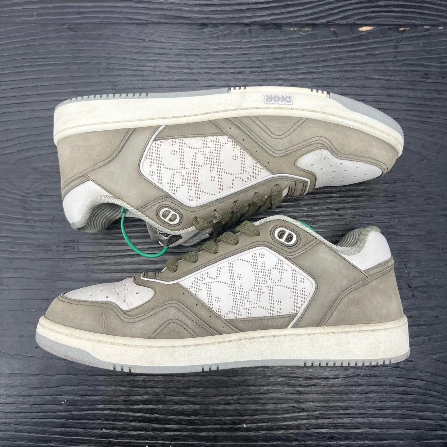 Dior Dior B27 men's Olive 42 Size US 9 / EU 42 - 2 Thumbnail