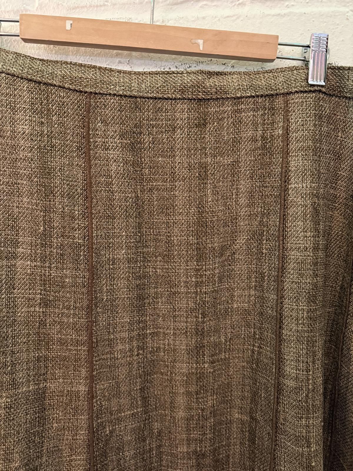 Marks & Spencer Marks & Spencer Women's Brown Tweed Skirt UK Size 20 Size 42" / US 20 - 3 Thumbnail