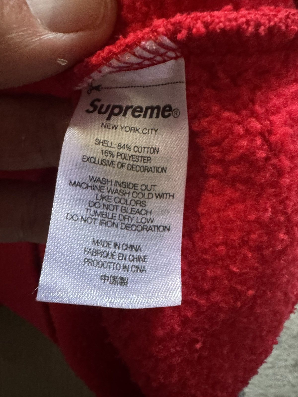 Supreme × Timberland SUPREME x TIMBERLAND hoodie sizes in photos by tape measure Size US L / EU 52-54 / 3 - 12 Thumbnail