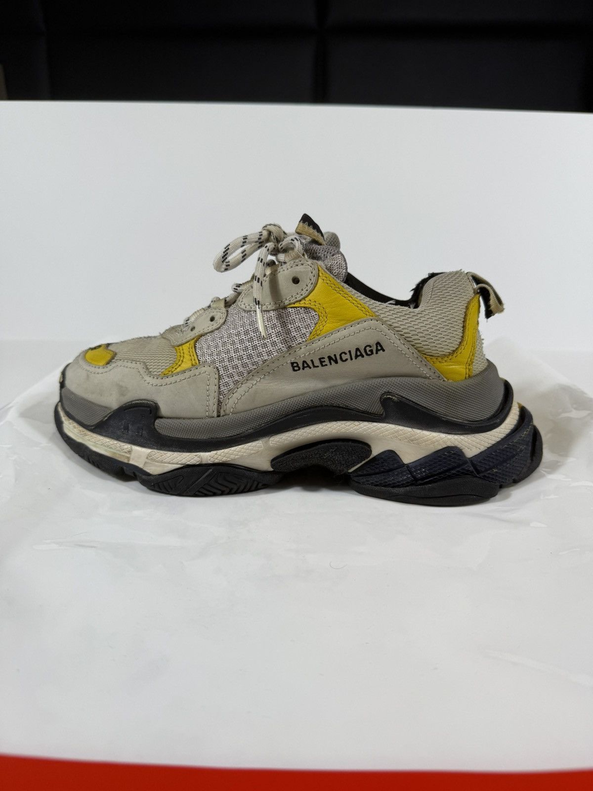 Balenciaga Balenciaga Triple S Multi Color Half & Half ‘Split’ Size US 7 / EU 40 - 12 Thumbnail