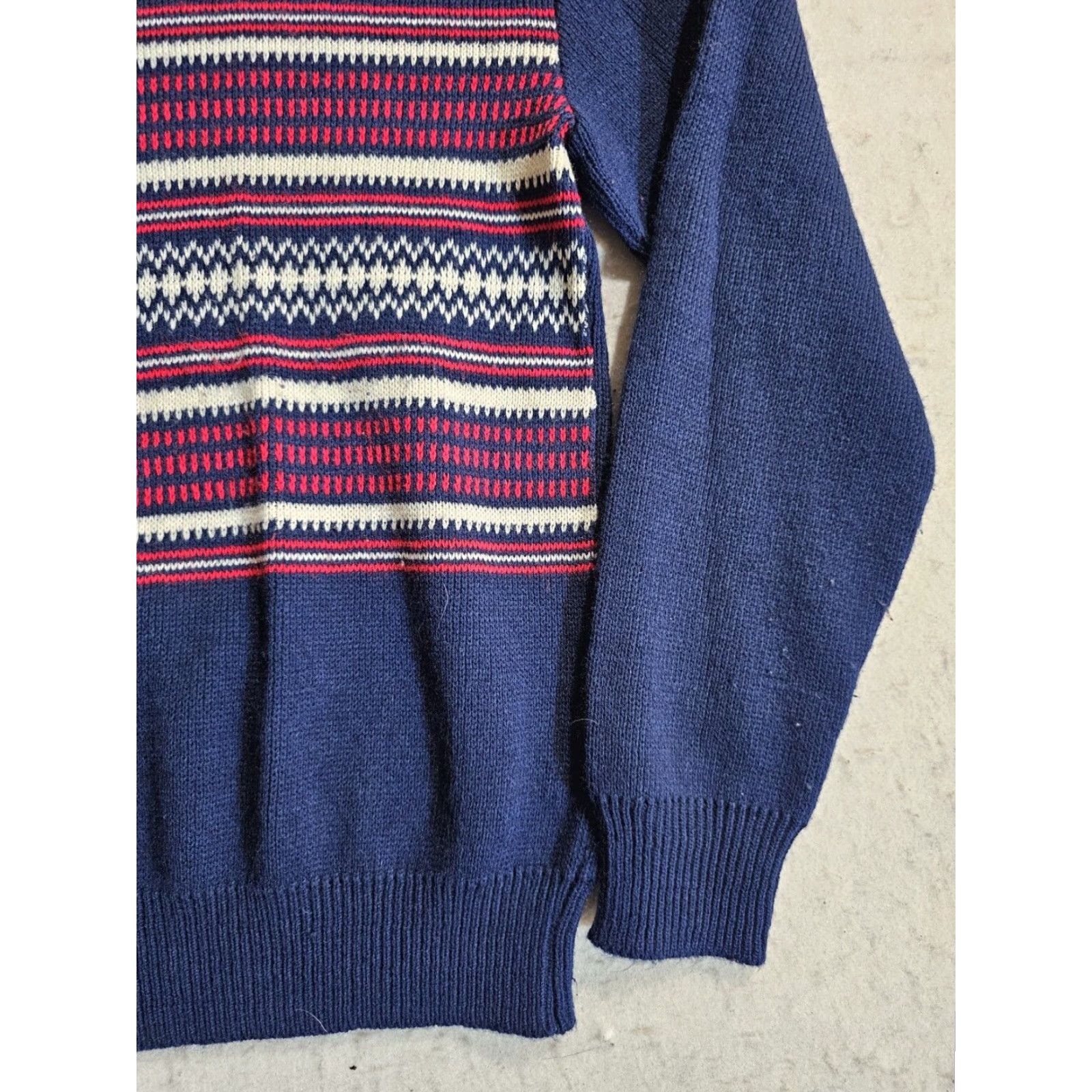Vintage VINTAGE Kingsport 100% Acrylic Pullover Sweater Blue/Red Men’s Size Large Size US L / EU 52-54 / 3 - 7 Thumbnail
