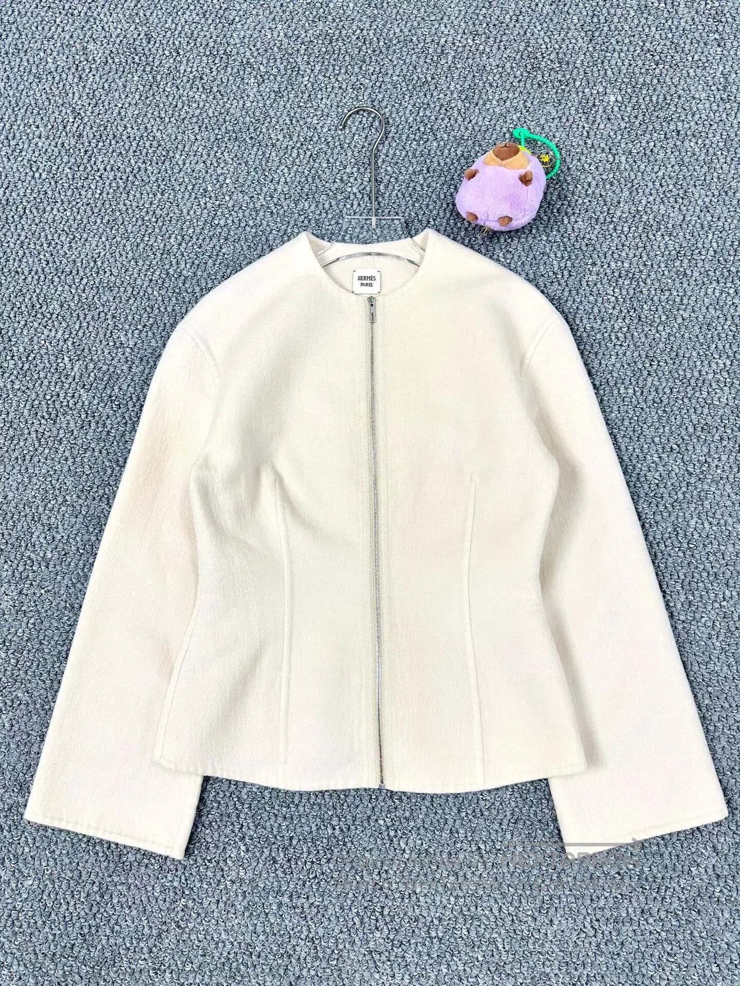 Hermes Hermes Beige Double-faced Cashmere Zippered Jacket| Size XXS / US 00 / IT 34 - 1 Thumbnail