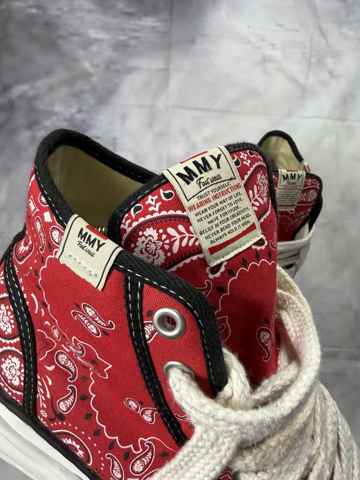 Maison MIHARA YASUHIRO Maison Mihara Yasuhiro MMY Peterson Hi bandana red print Size US 11 / EU 44 - 5 Thumbnail
