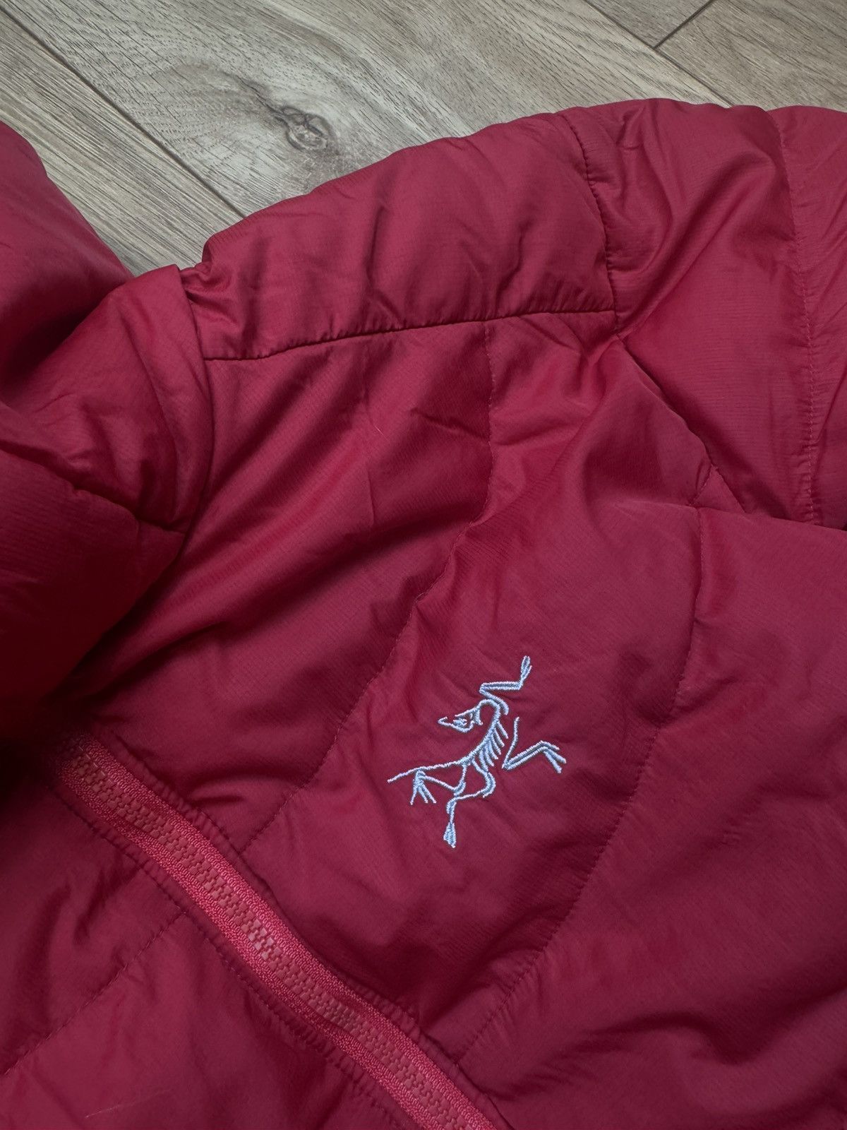 Arc'teryx Vintage ARCTERYX Puffer Duck Down Classic Rare jacket Size M / US 6-8 / IT 42-44 - 5 Thumbnail