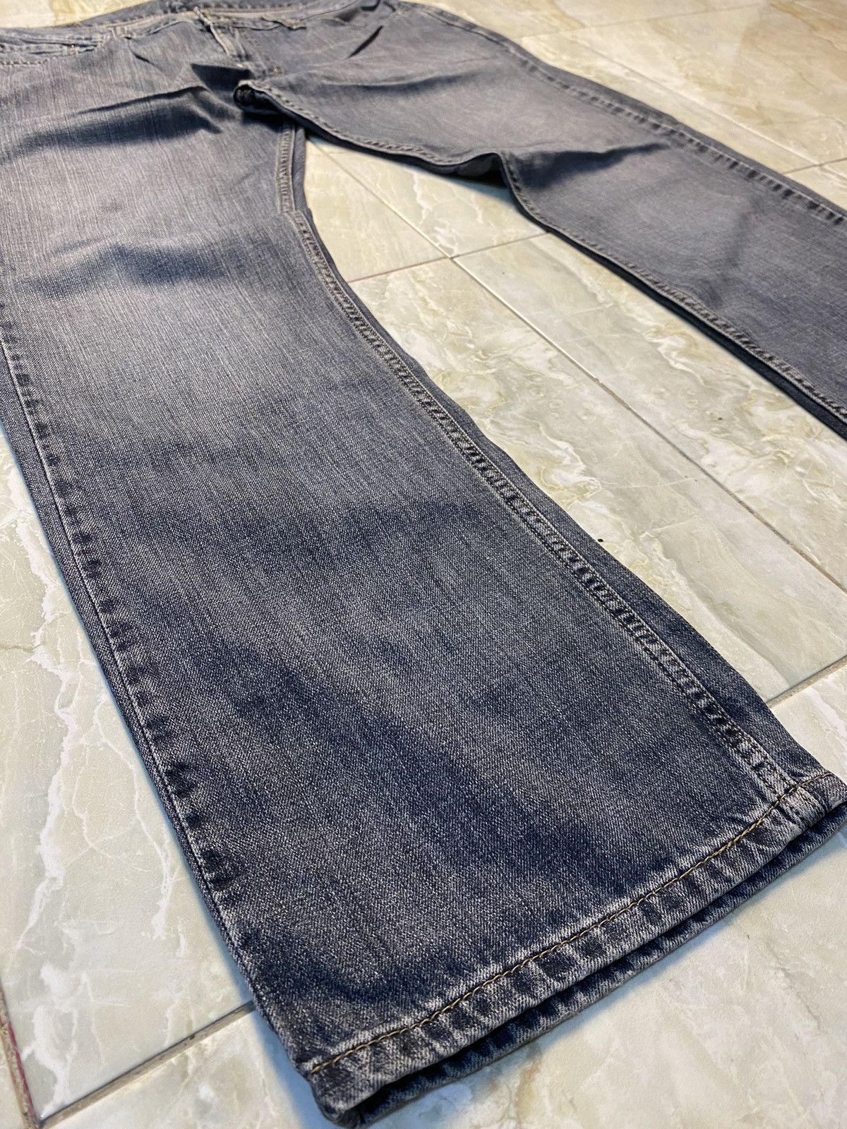 Levi's Vintage Black Levis 514 Jeans Size US 37 - 6 Thumbnail