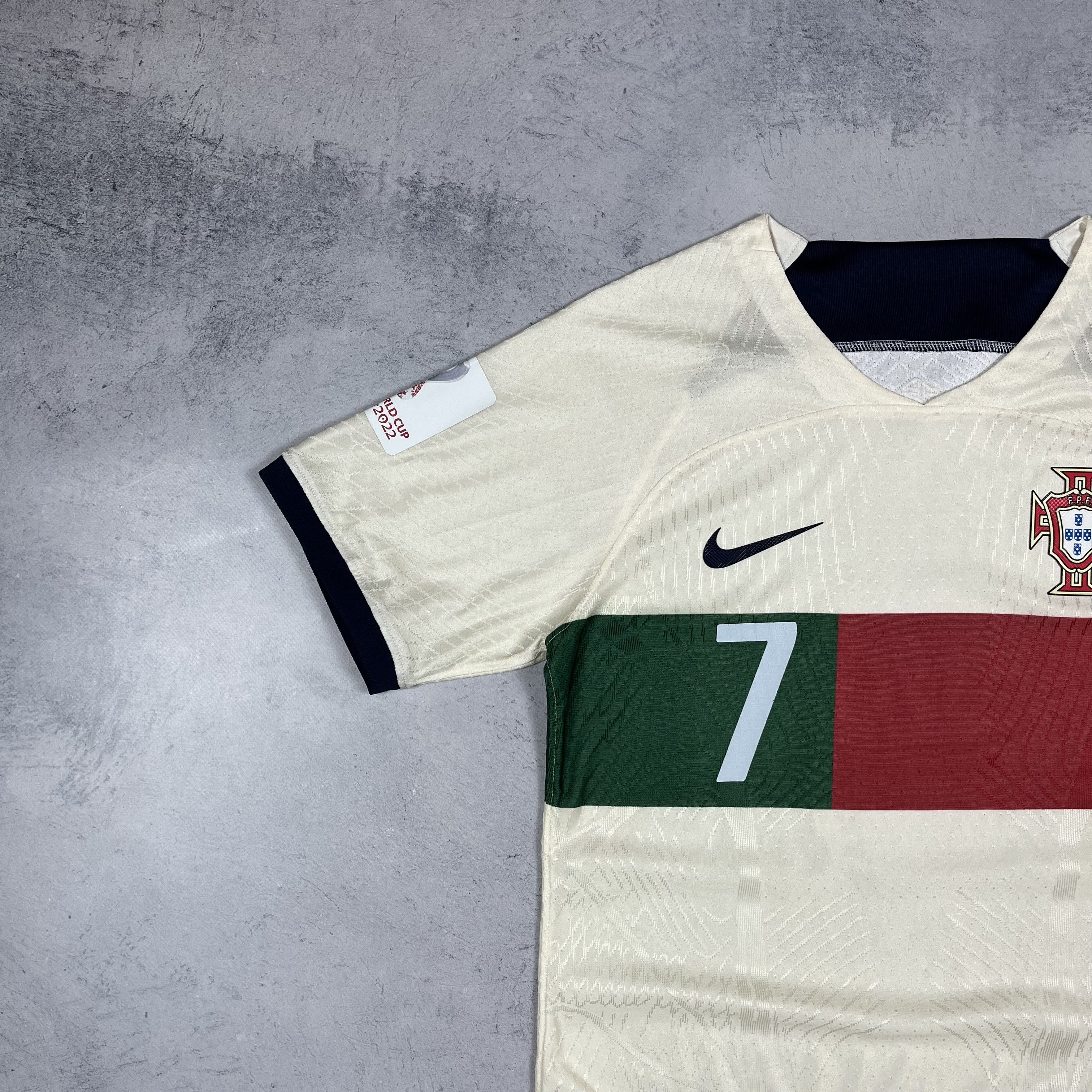 Nike Nike Portugal C. Ronaldo 7 Away Soccer Jersey Shirt 2022/23 Size US M / EU 48-50 / 2 - 9 Thumbnail