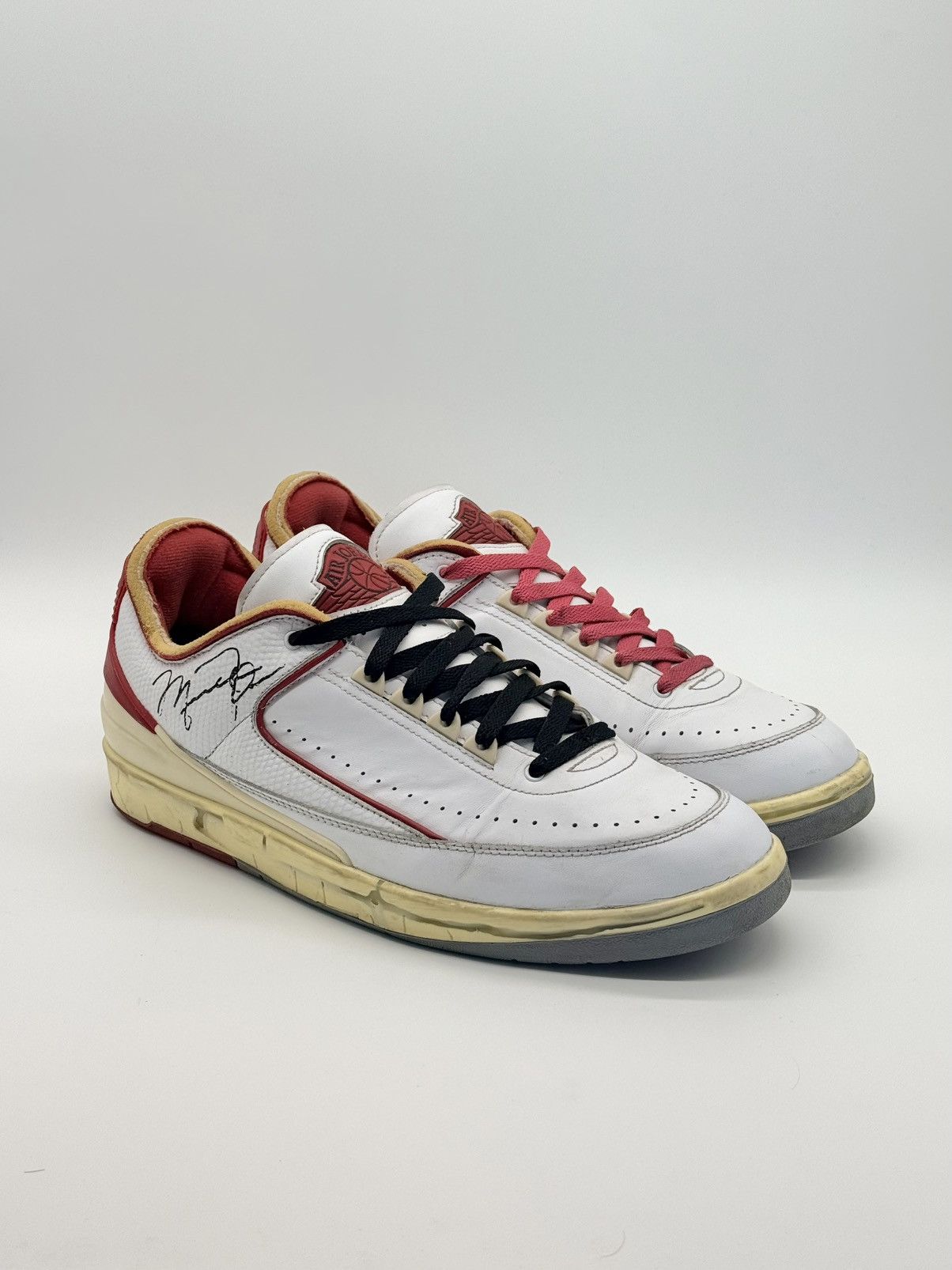 Jordan Brand Size 13 - Jordan 2 Retro Low SP Off-White Chicago Size US 13 / EU 46 - 1 Thumbnail