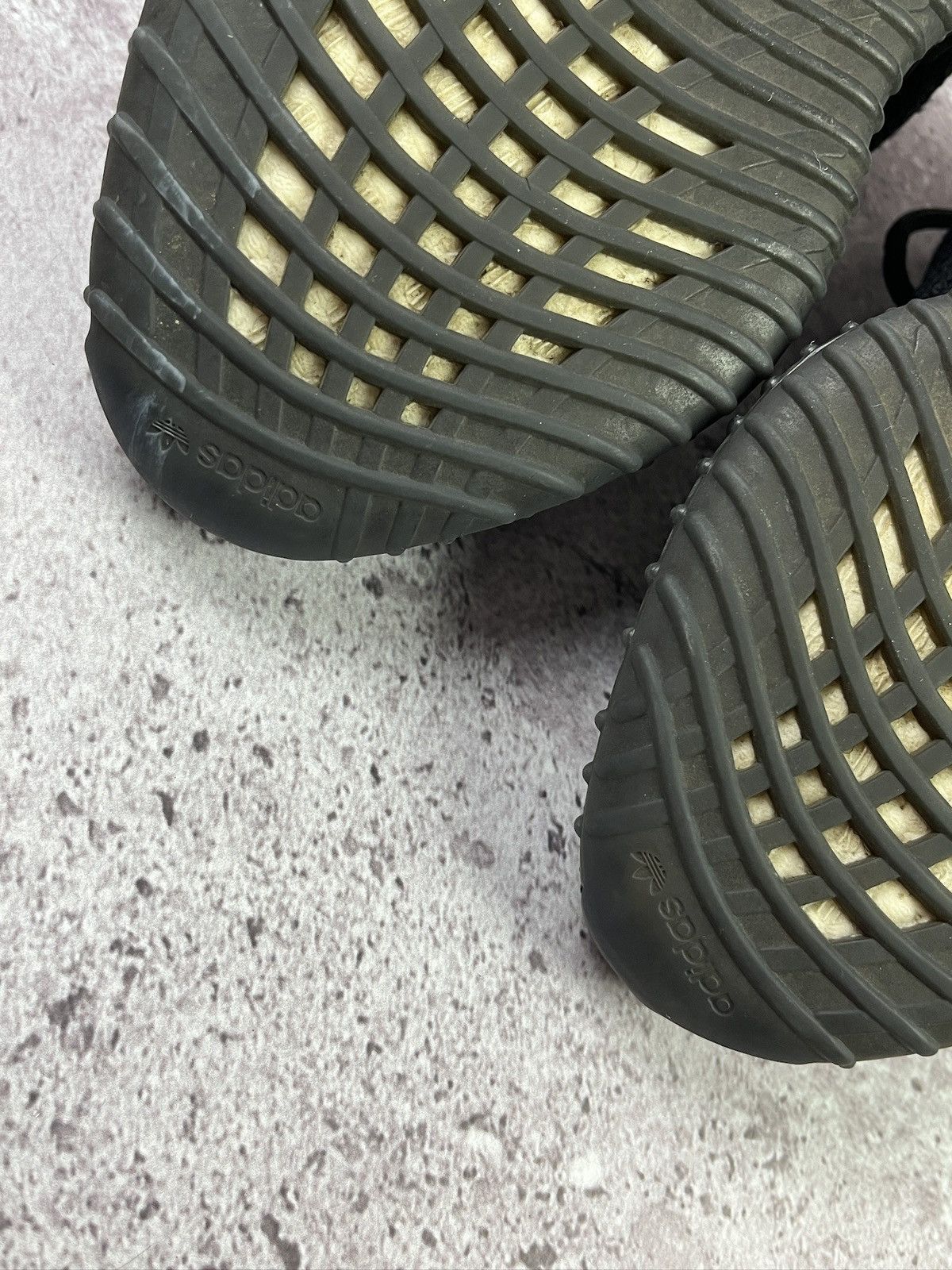 Adidas × Kanye West Adidas Yeezy Boost 350 V2 Dazzling Blue Black Blue Sneakers Size US 6.5 / IT 36.5 - 17 Thumbnail