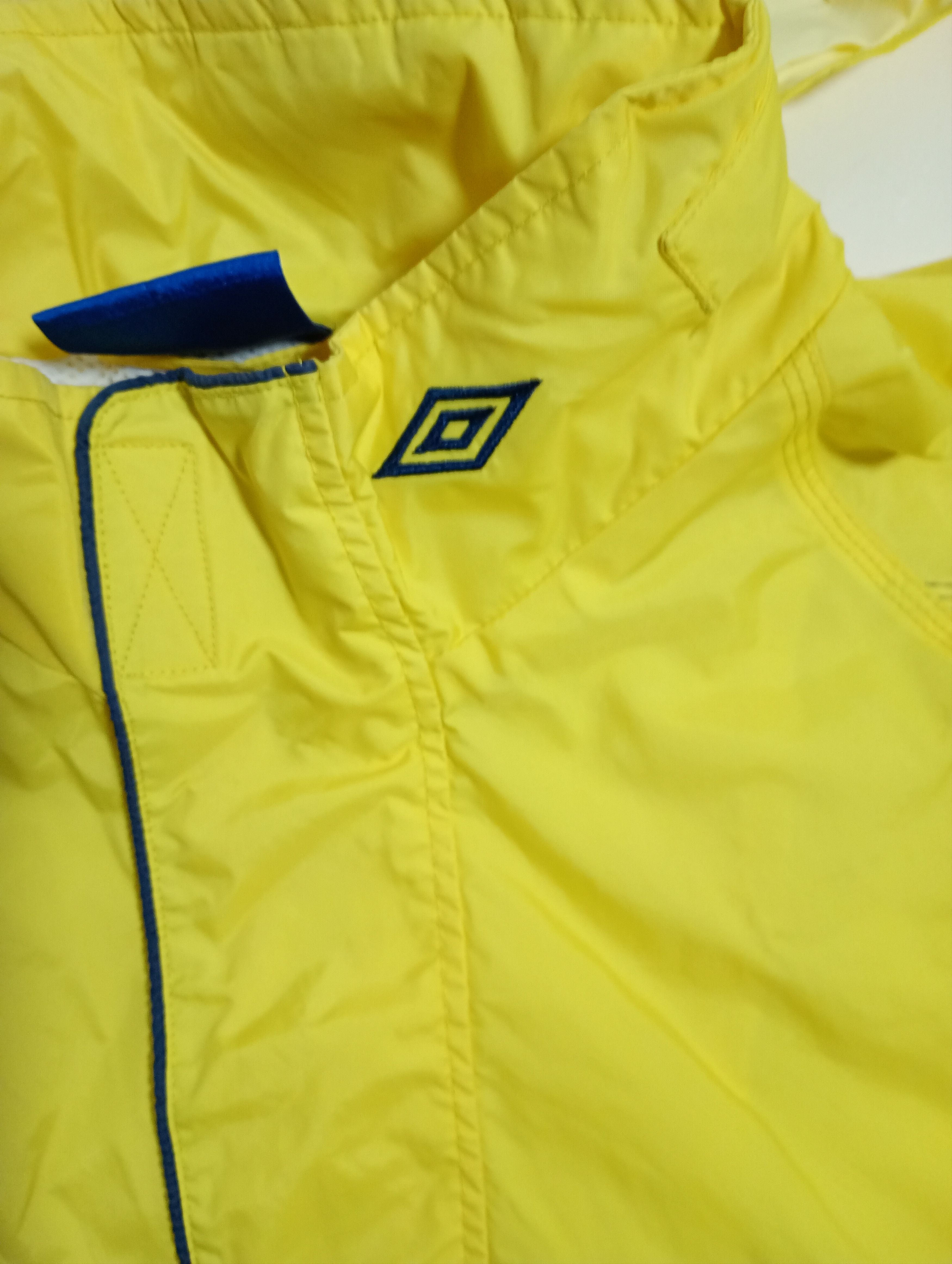 Umbro Umbro Training Jacket Vintage 90's Size US XL / EU 56 / 4 - 6 Thumbnail