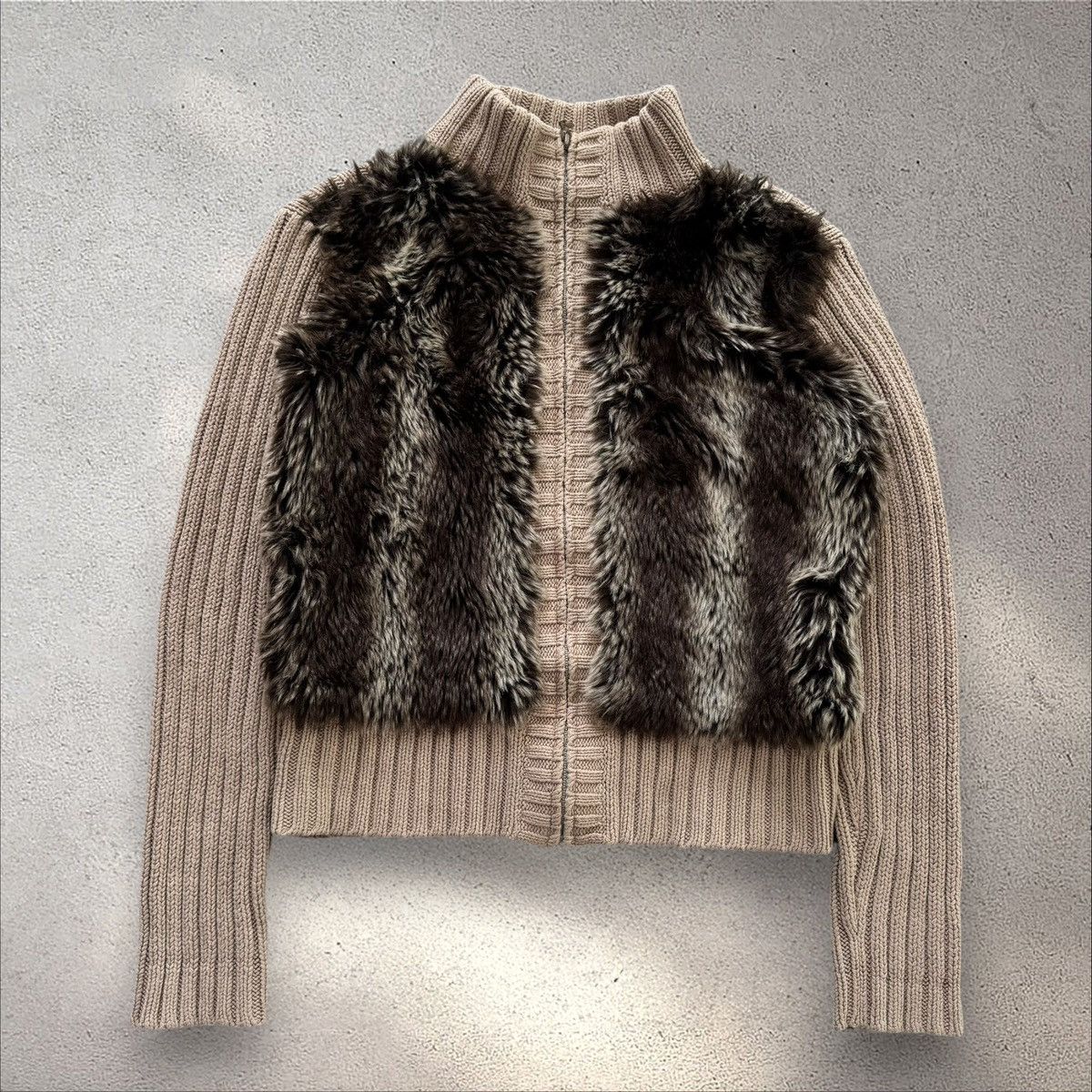 If Six Was Nine × Japanese Brand JAPANESE STYLE VINTAGE FAUX FUR KNIT SWEATER Size M / US 6-8 / IT 42-44 - 1 Thumbnail