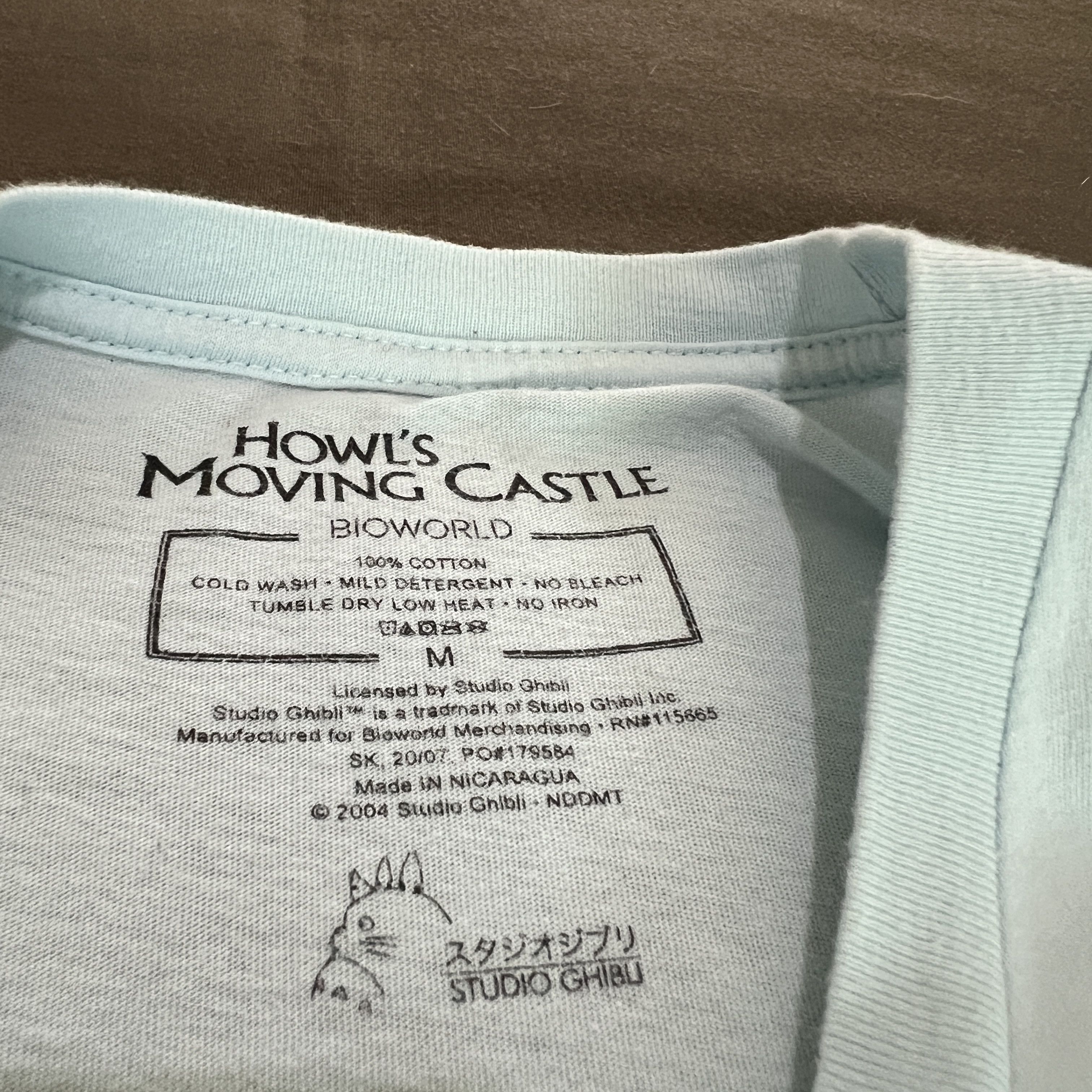 Anime 2004 Howl's Moving Castle Studio Ghibli Promo Tee anime Size US M / EU 48-50 / 2 - 4 Thumbnail