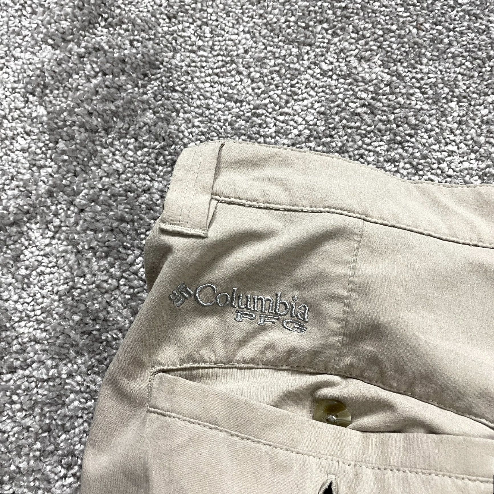 Vintage Columbia PFG Omni Shield Shorts 40x9 Beige Stretch Active Outdoor Golf Men Size US 38 / EU 54 - 5 Thumbnail