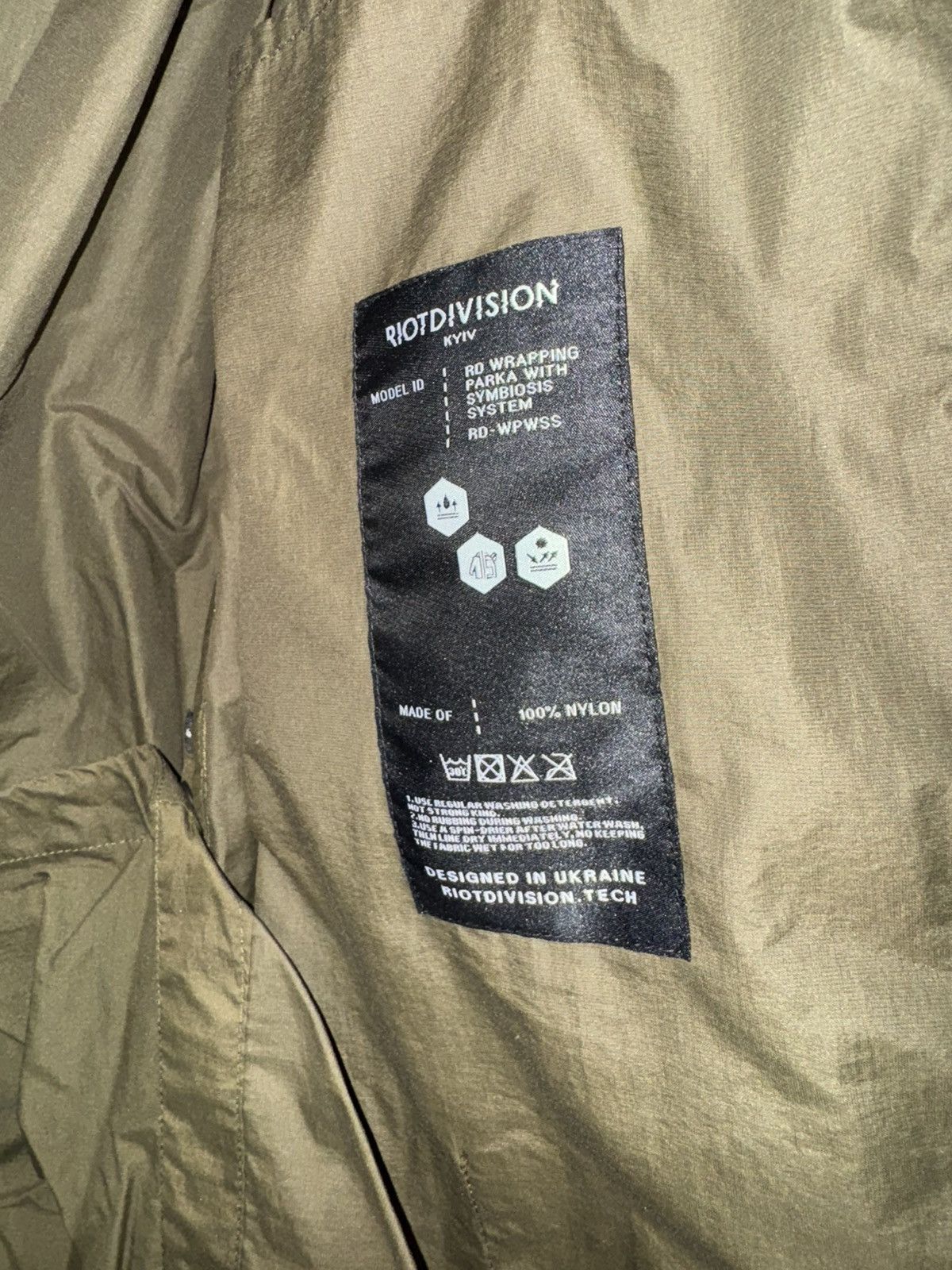 Riot Division RIOT DIVISION WRAPPING PARKA WITH SYMBIOSIS SYSTEM RD-WPWSS Size US M / EU 48-50 / 2 - 5 Thumbnail
