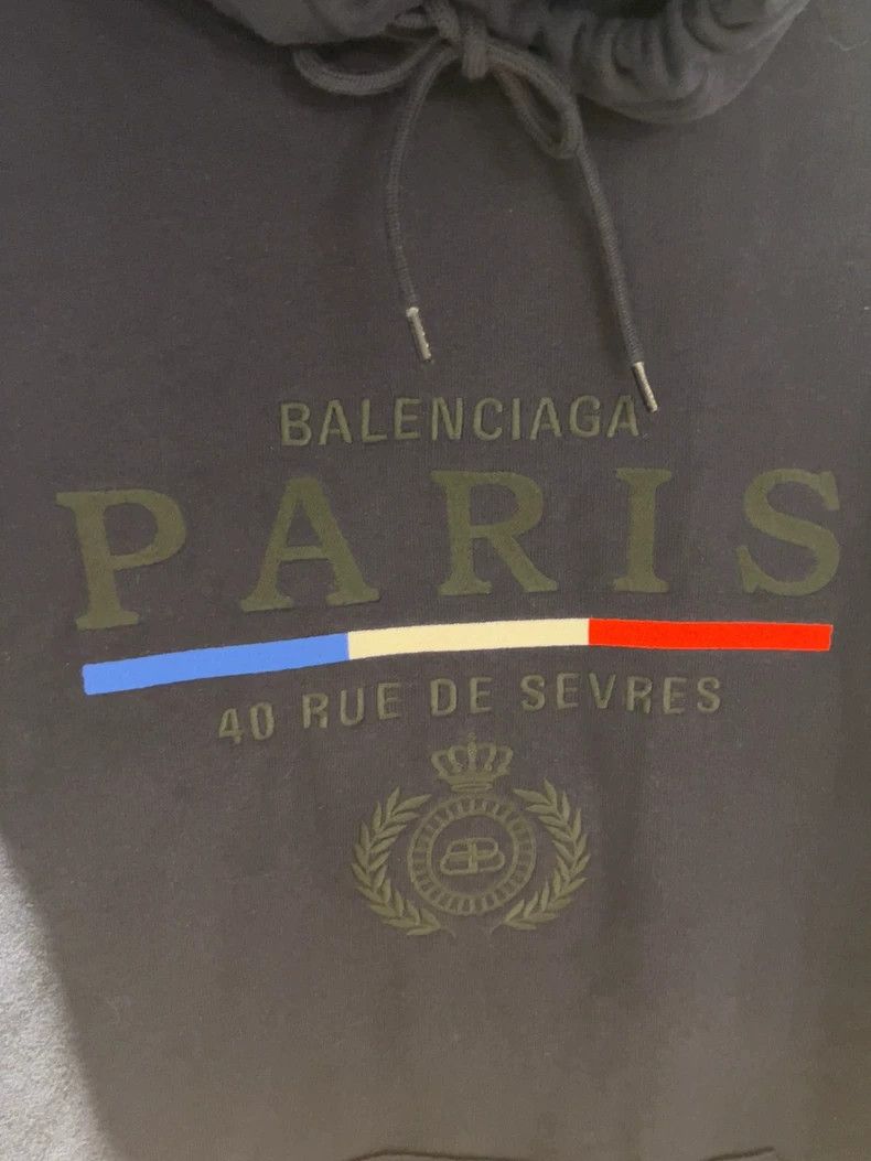 Balenciaga Balenciaga Navy Blue Embroidered Letter Hoodie Size S New Size US S / EU 44-46 / 1 - 3 Thumbnail
