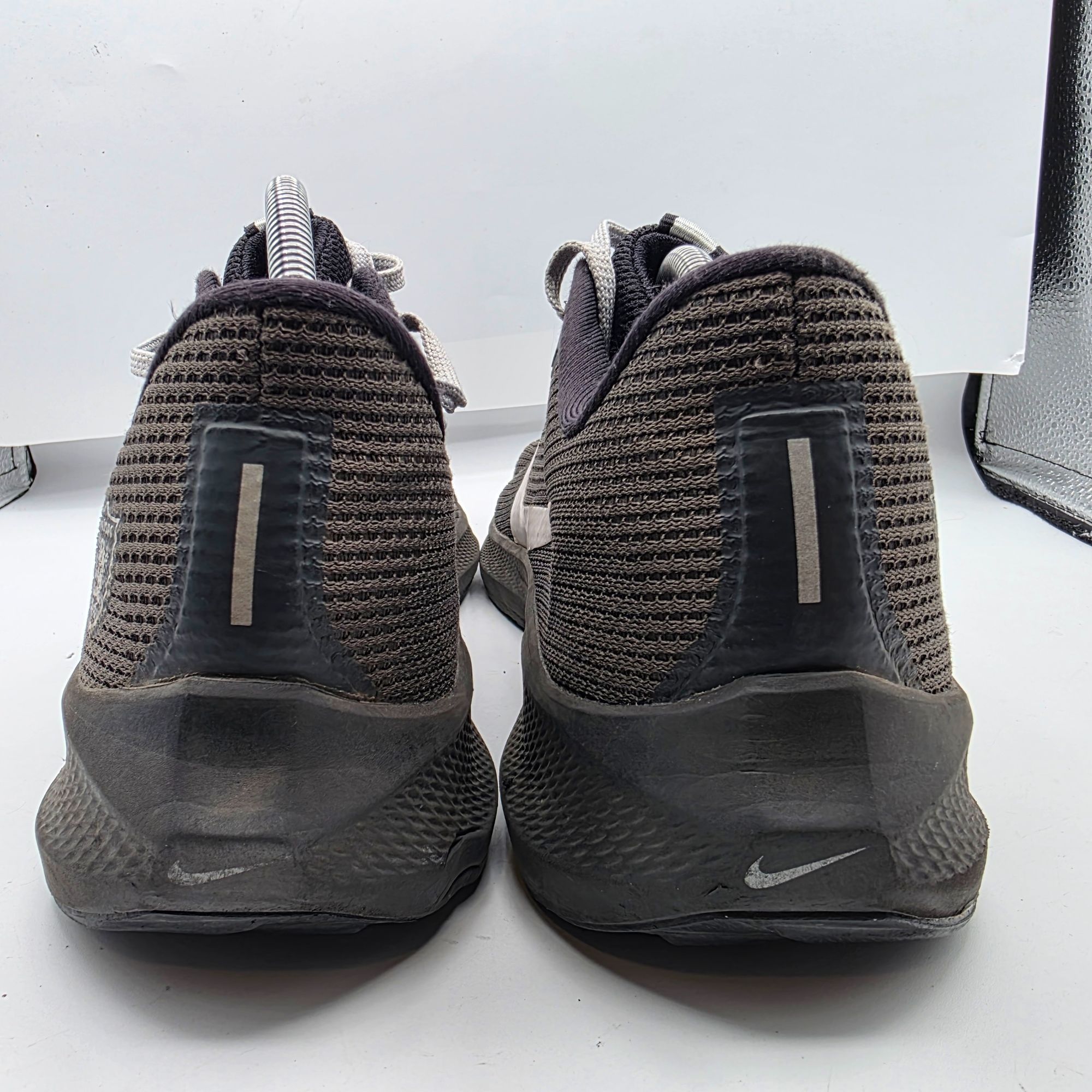 Nike Nike Air Zoom Pegasus 40 Las Vegas Raiders Mens Size 13 Blac Size US 13 / EU 46 - 5 Thumbnail