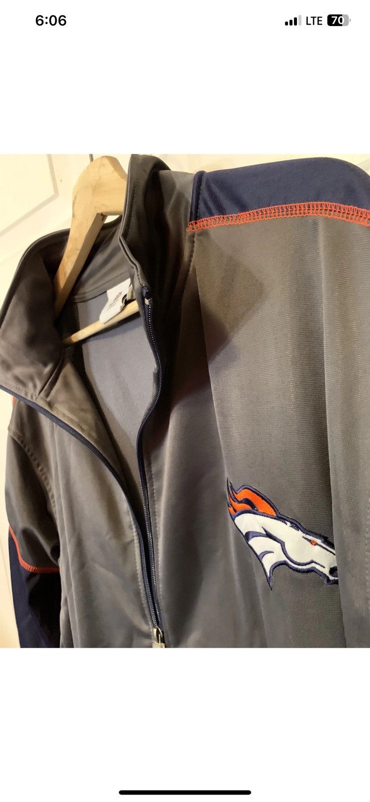 NFL Nfl Denver Broncos mens sz LT windbreaker jacket gray blue Size US L / EU 52-54 / 3 - 5 Thumbnail