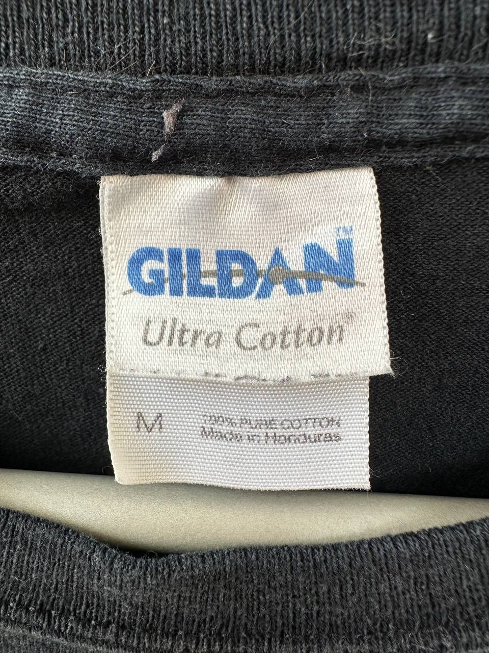 Vintage Gildan IPWN Parody T-Shirt y2k Short Sleeve Tee Size US M / EU 48-50 / 2 - 10 Thumbnail