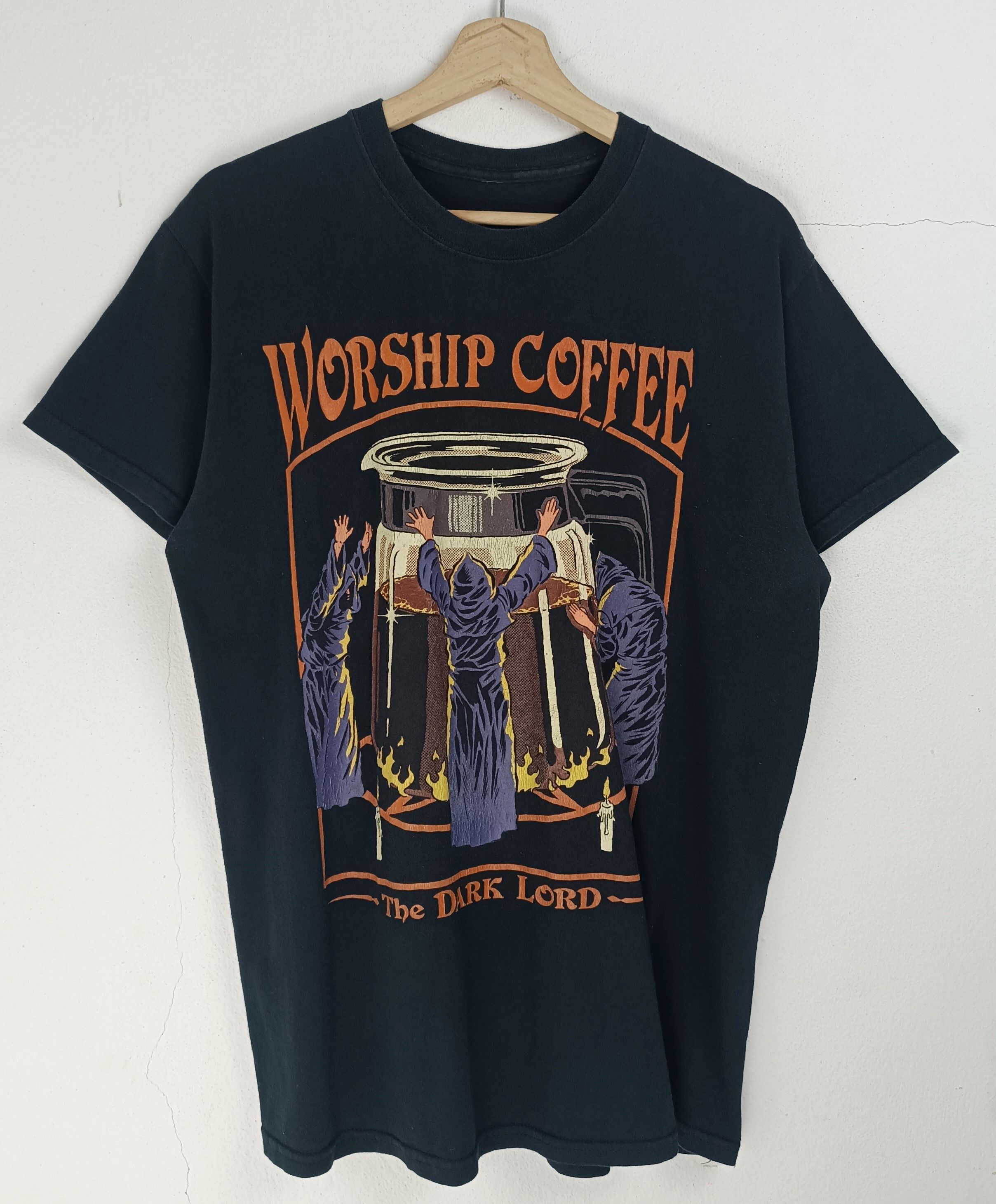 Vintage VINTAGE WORSHIP COFFEE STEVEN RHODES TEE funny humor dark Size US M / EU 48-50 / 2 - 3 Thumbnail