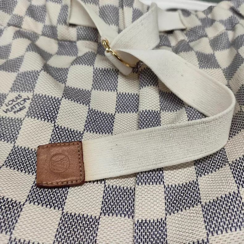 Louis Vuitton Louis Vuitton White checkerboard slim shorts Size US 34 / EU 50 - 4 Thumbnail