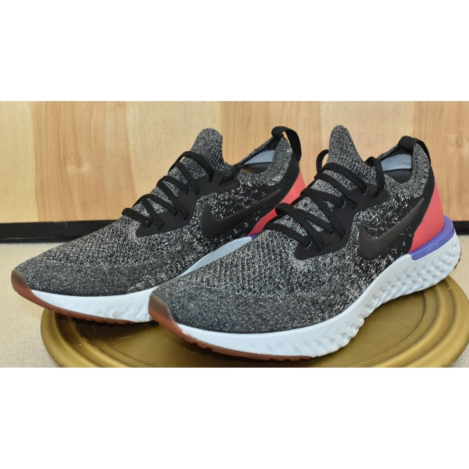 Nike Epic React Flyknit Men's Shoes Size 11 Gray/red Running in Grey