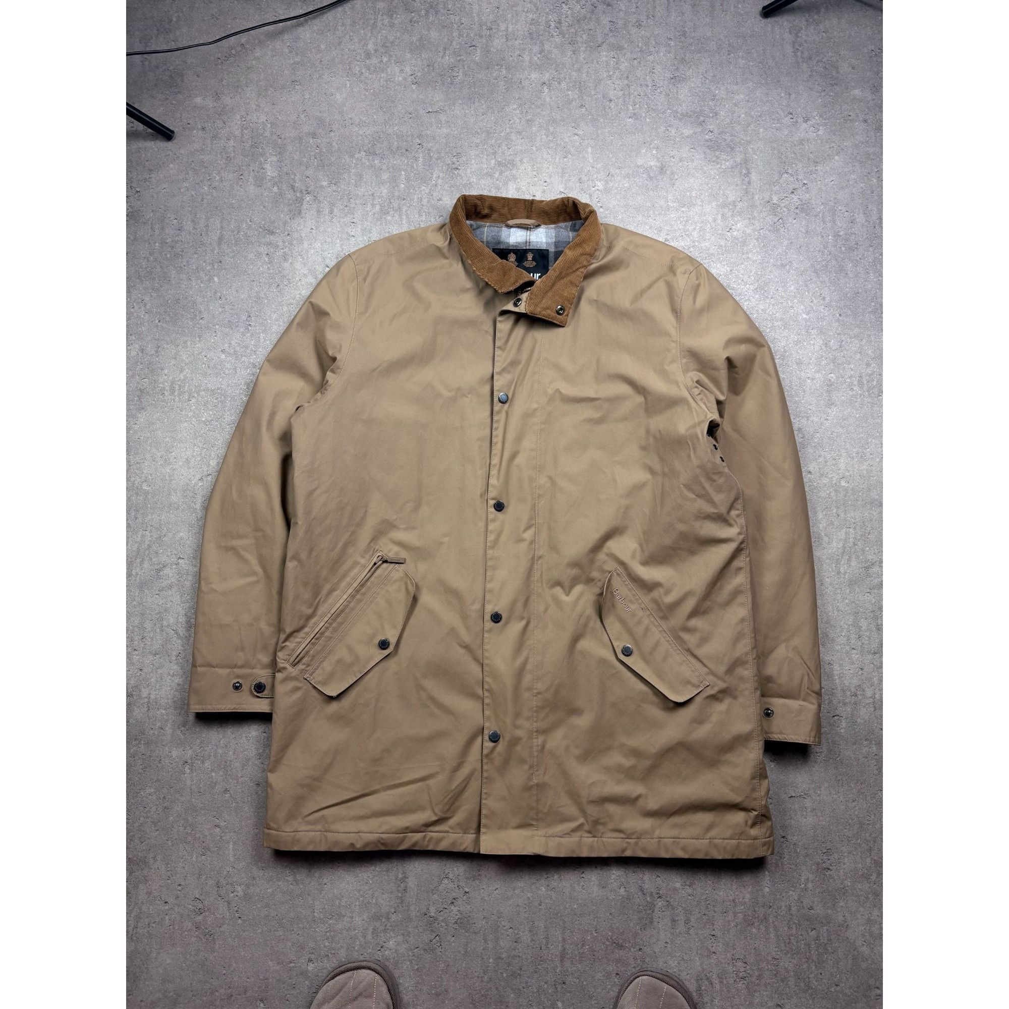 Barbour Barbour Mens Beige Waxed Cotton Jacket W/ Corduroy Collar & Size US XXL / EU 58 / 5 - 1 Thumbnail