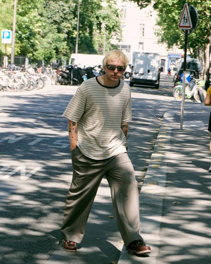 UNIVERSAL PRODUCTS. BORDER S/S T-SHIRT [ECRU×BEIGE] Size US L / EU 52-54 / 3 - 4 Thumbnail