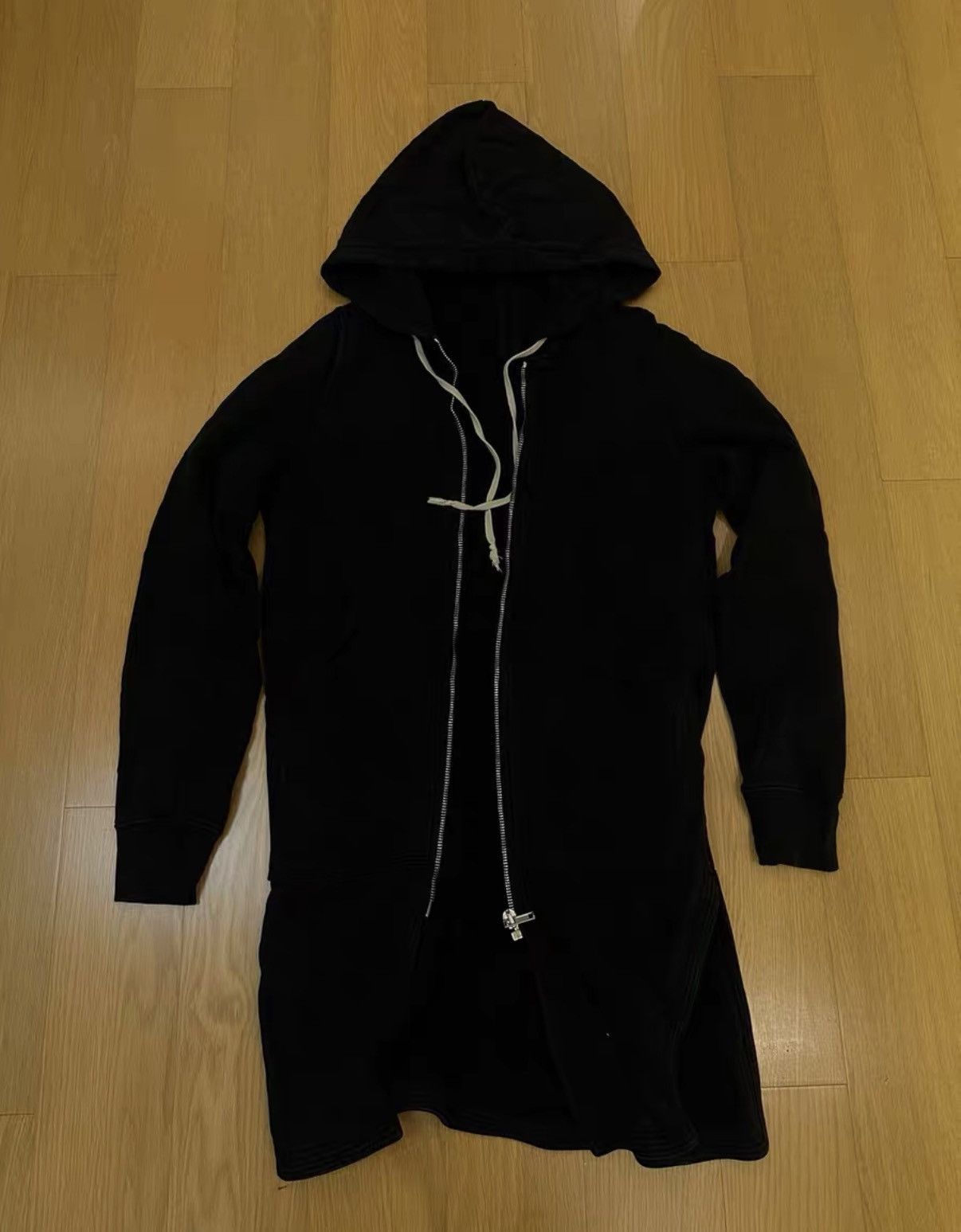 Rick Owens Rick Owens Long Hooded Sweatshirt Size US S / EU 44-46 / 1 - 1 Thumbnail