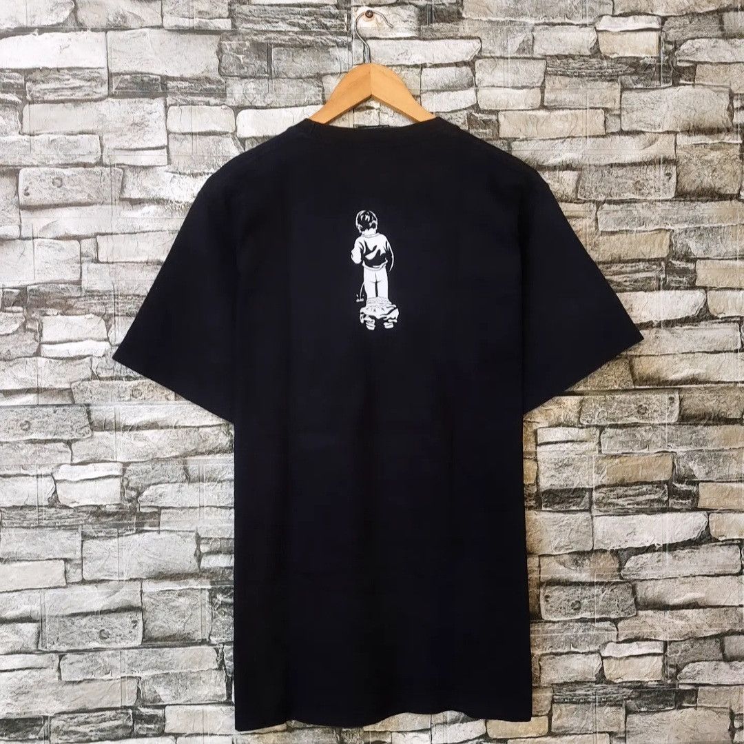 Band Tees Vtg Early 2001 Puddle Of Mudd Boy Peeing Rock Band T-shirt Size US M / EU 48-50 / 2 - 2 Thumbnail