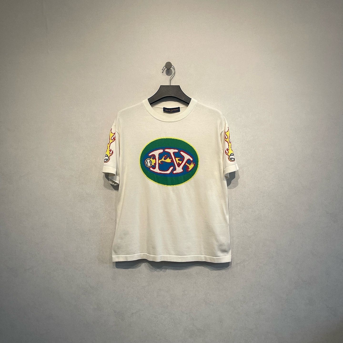 Louis Vuitton Louis Vuitton Logo Graphic Short Sleeve T-Shirt Size M Size US M / EU 48-50 / 2 - 1 Thumbnail