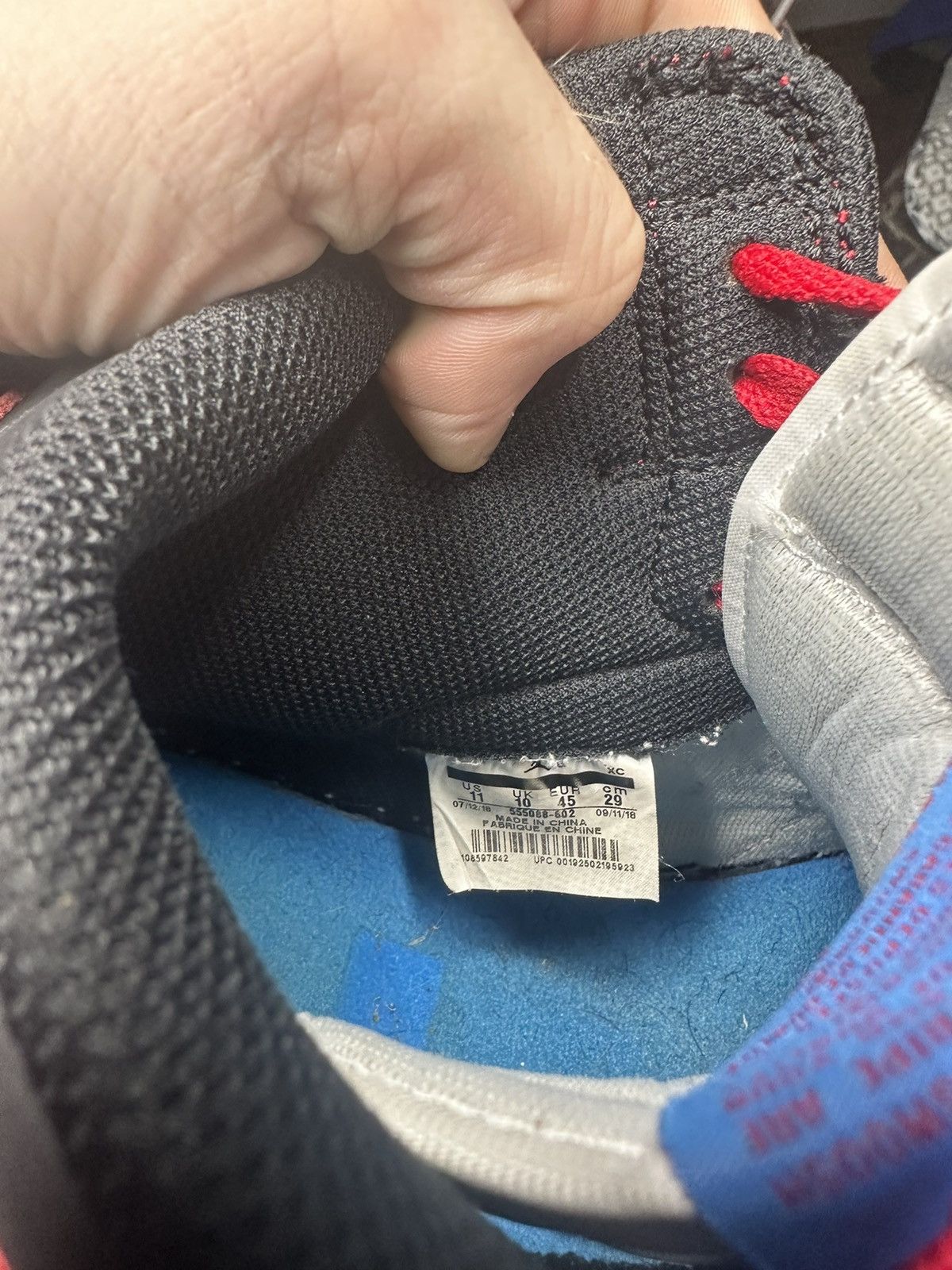 Jordan Brand × Nike Jordan 1 Retro high spider-man origin story 2018 Size US 11 / EU 44 - 10 Thumbnail