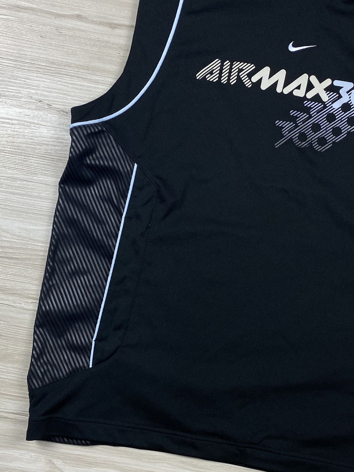 Nike × Vintage Nike 2000 center swoosh air max 360 vest y2k 90s zip Size US L / EU 52-54 / 3 - 8 Thumbnail