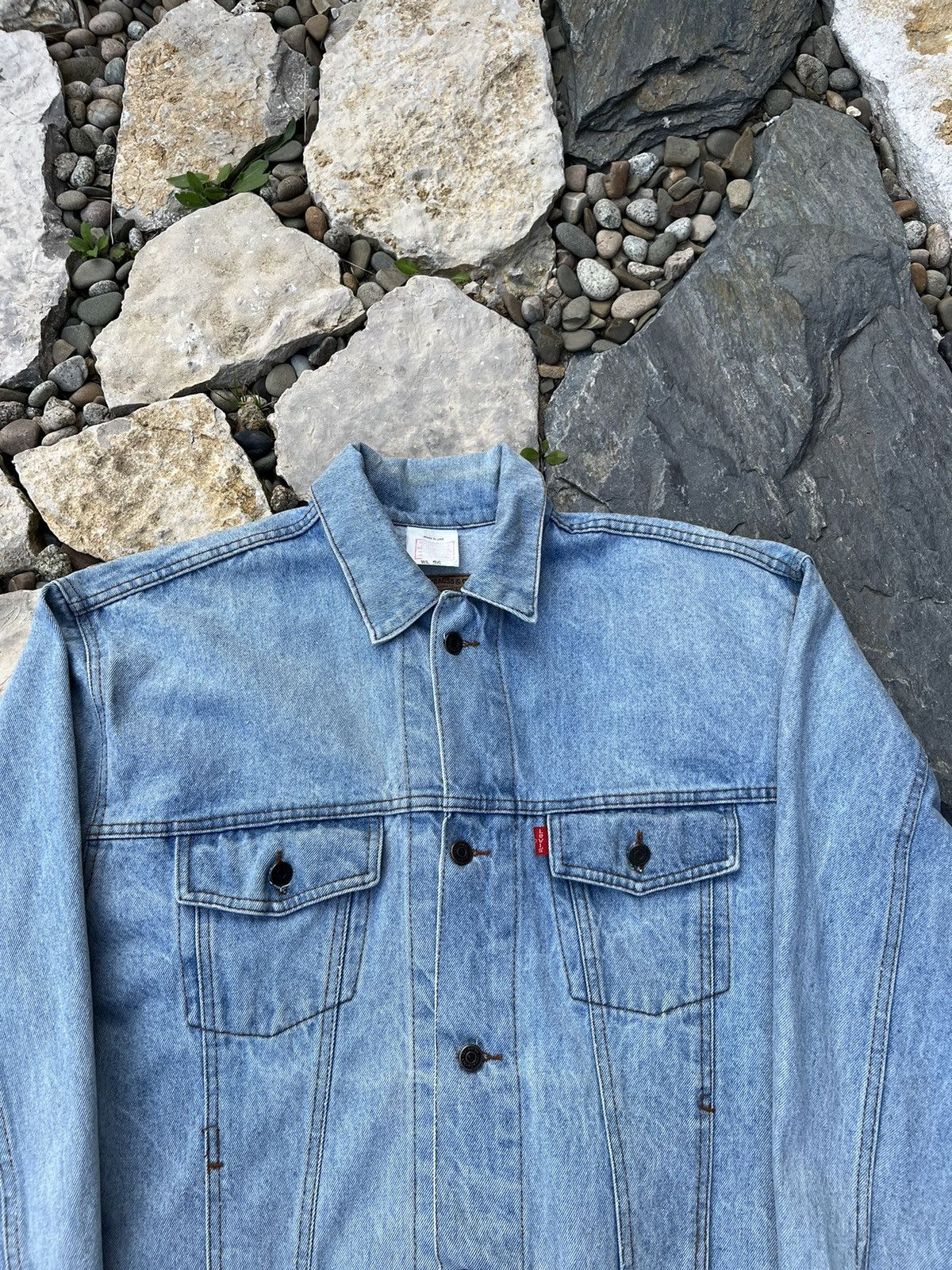 Levi's × Levi's Vintage Clothing × Vintage Vintage 80s Levi’s denim distressed trucker jacket washed Size US XL / EU 56 / 4 - 5 Thumbnail