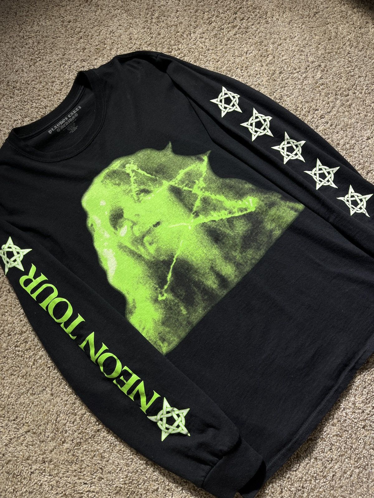 Playboi Carti Playboi Carti neon tour anarchy rare Longsleeve Size US M / EU 48-50 / 2 - 4 Thumbnail