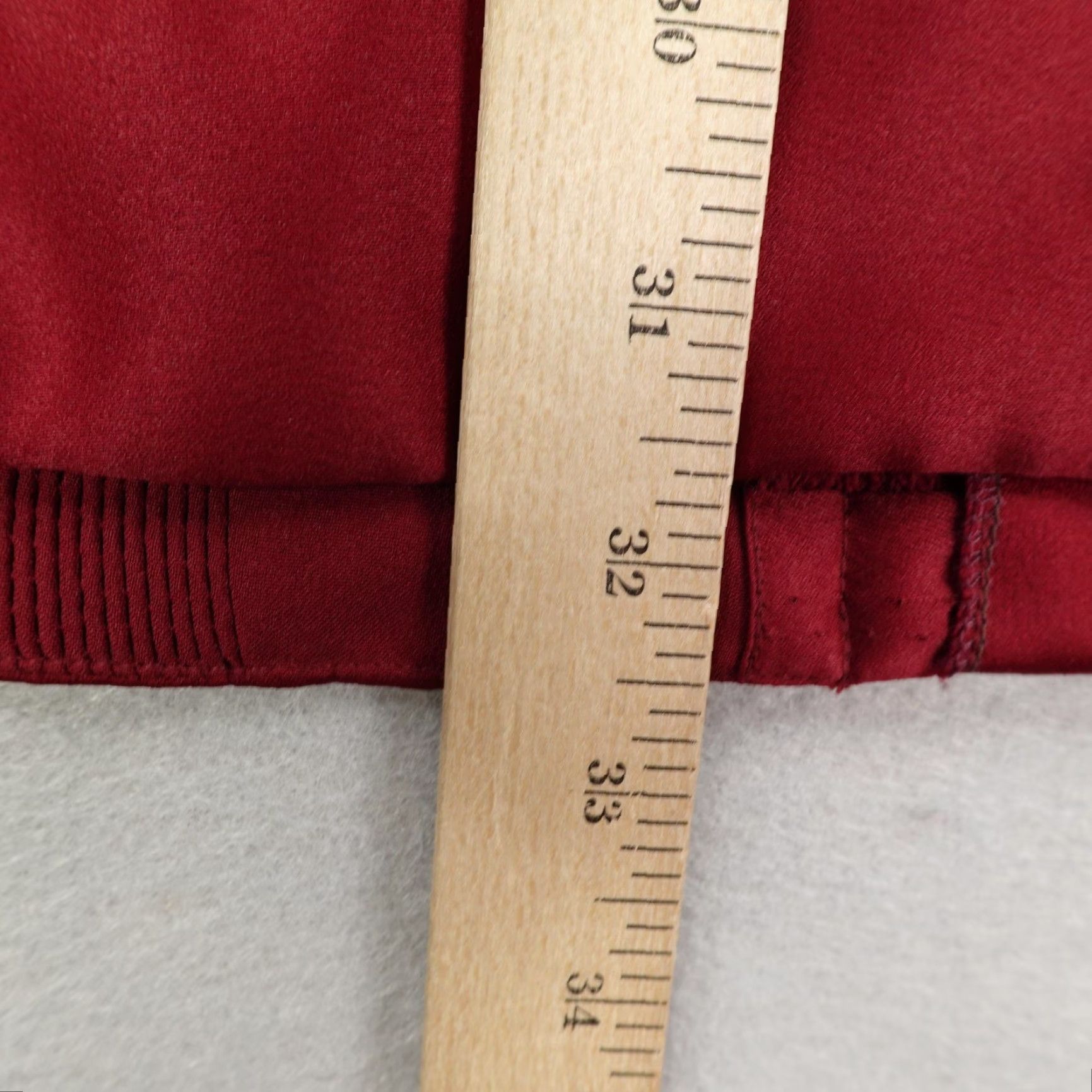 Vintage VINTAGE Copacabana Guayabera Shirt Mens 4XL Satin Short Sleeve Red Button-Up Breathable Embroidered Cigar Lounge 90s? Tropical Beach Cuban Event Mens Size US XXL / EU 58 / 5 - 6 Thumbnail