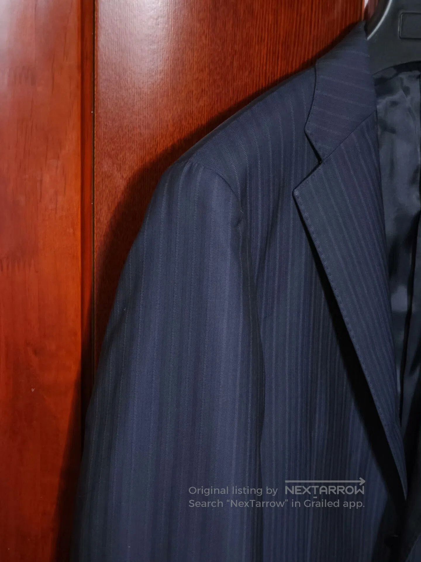 Japanese Brand Custom Italian Wool Suit in Navy. Size US M / EU 48-50 / 2 - 3 Thumbnail