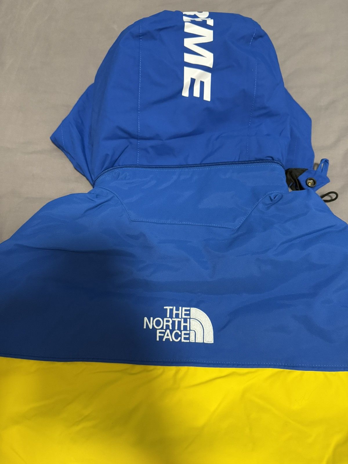 Supreme × The North Face Supreme tnf steep tech north face hooded jacket royal Size US S / EU 44-46 / 1 - 9 Thumbnail