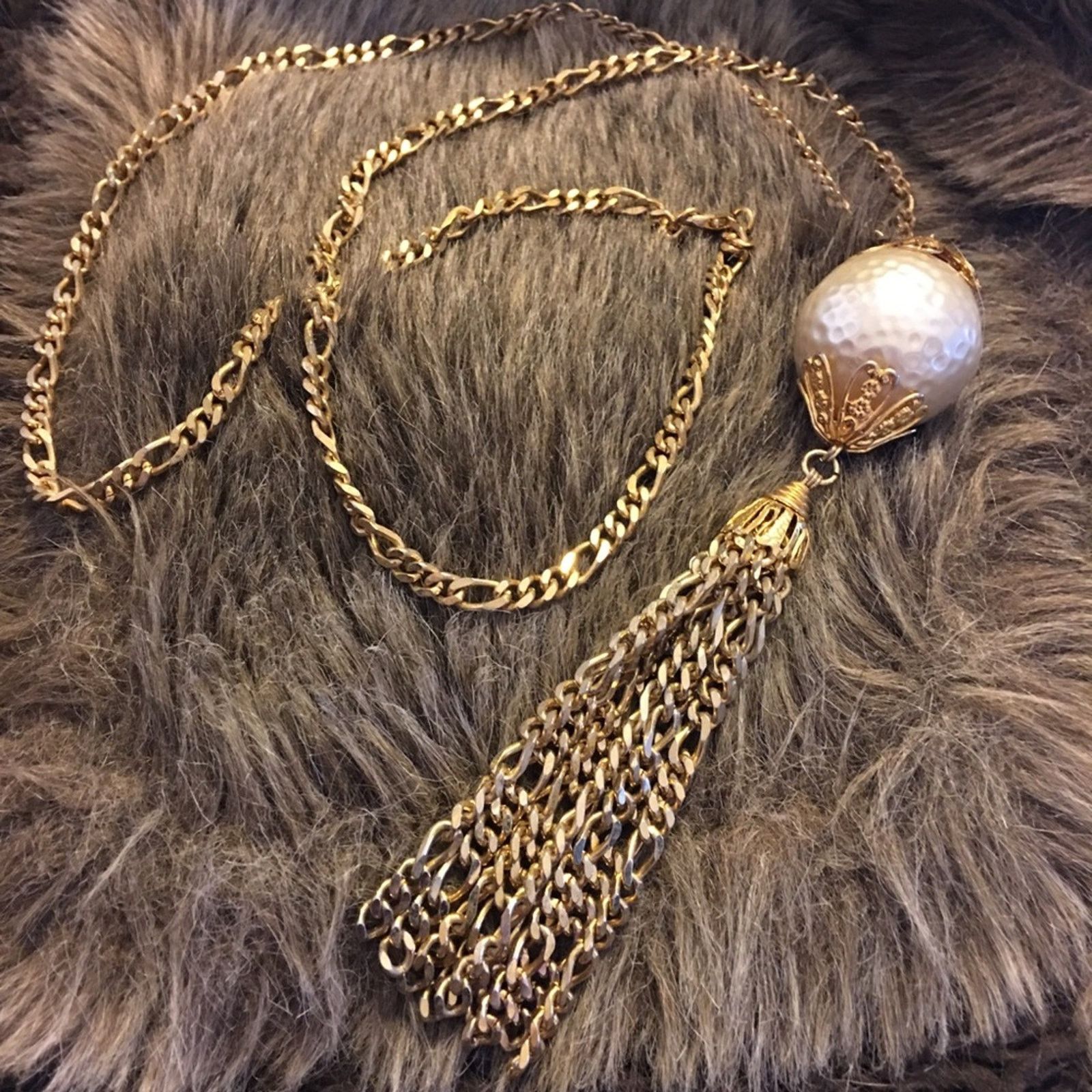 Vintage Vintage gold figaro bell capped pearl necklace Size ONE SIZE - 7 Thumbnail