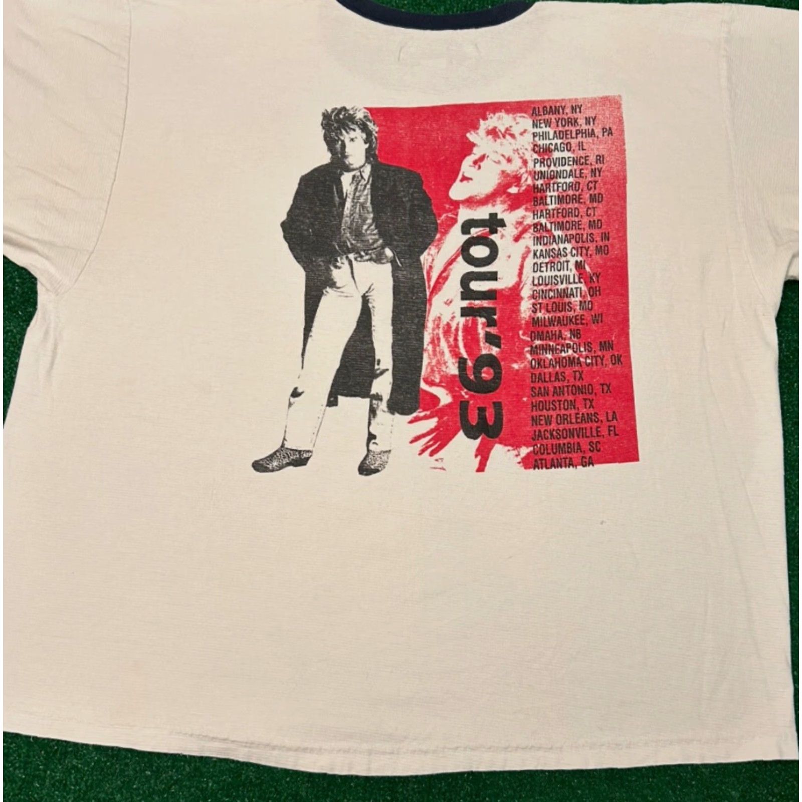 Equipment VINTAGE 90s Bum Equipment Rod Stewart Band Tee Unplugged And Seated Tour Shirt Mens XL White Short Sleeve T-Shirt Size US XL / EU 56 / 4 - 2 Thumbnail